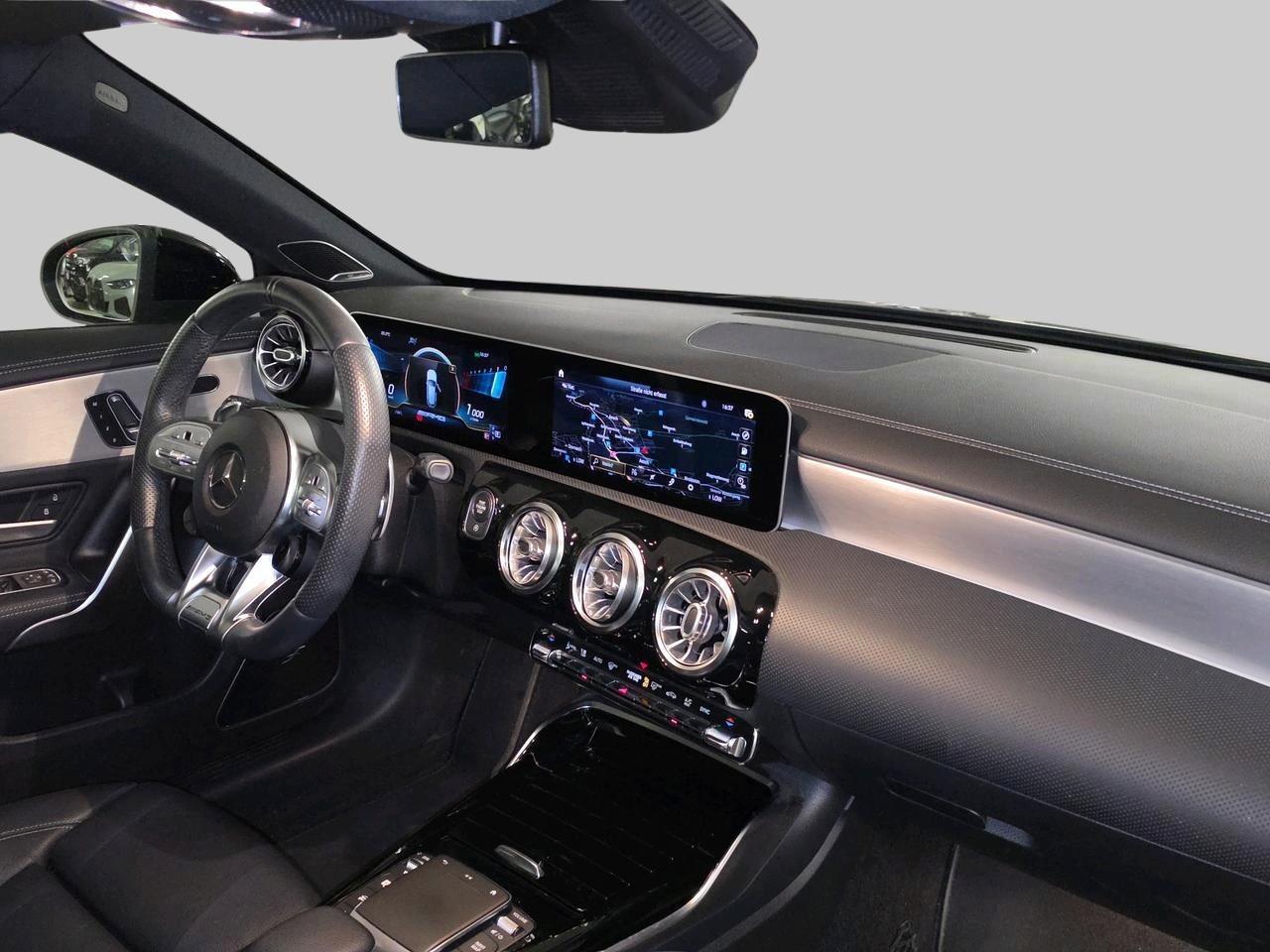 MERCEDES-BENZ A 35 AMG 4matic-image-10