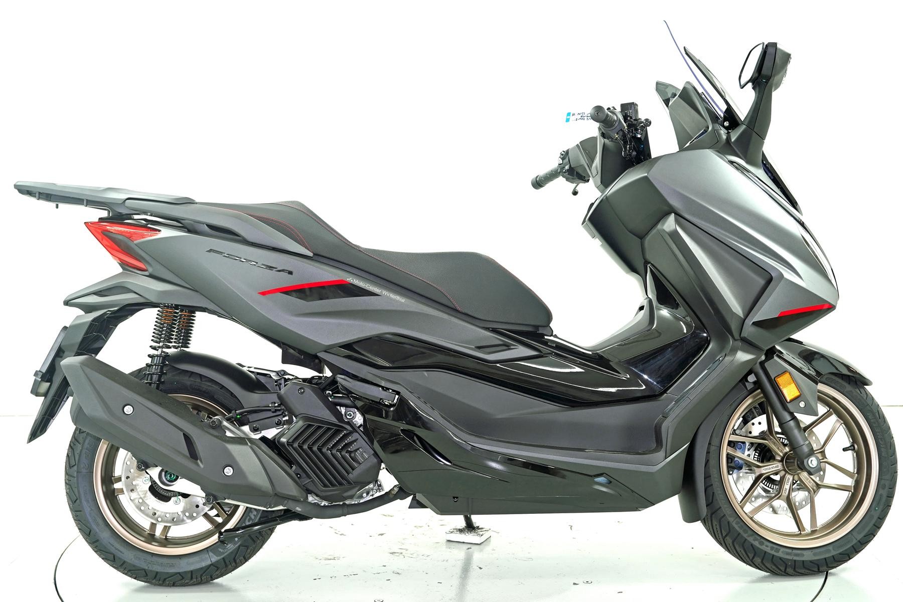 HONDA NSS 125 Forza ABS-showroom-element-3