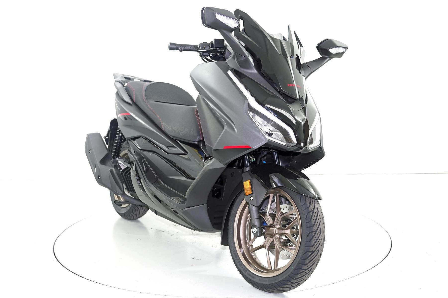 HONDA NSS 125 Forza ABS-showroom-element-1