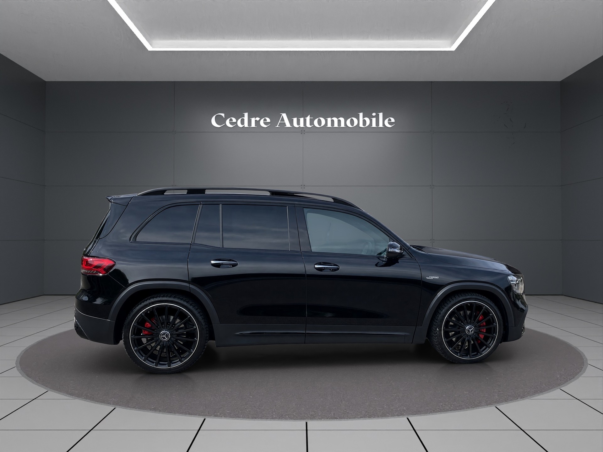 MERCEDES-BENZ GLB 35 AMG 4Matic 8G-Tronic-image-6