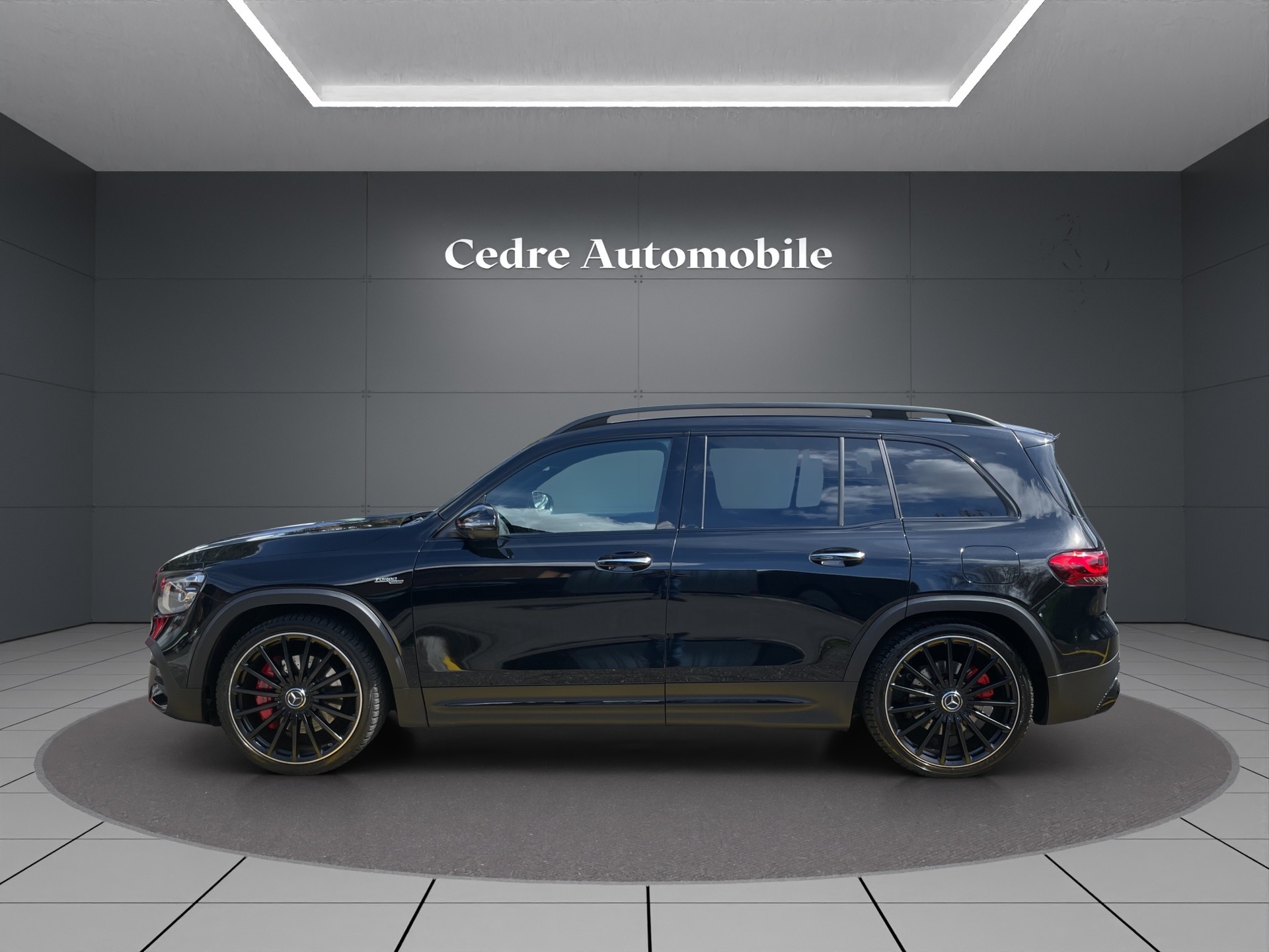 MERCEDES-BENZ GLB 35 AMG 4Matic 8G-Tronic-image-3