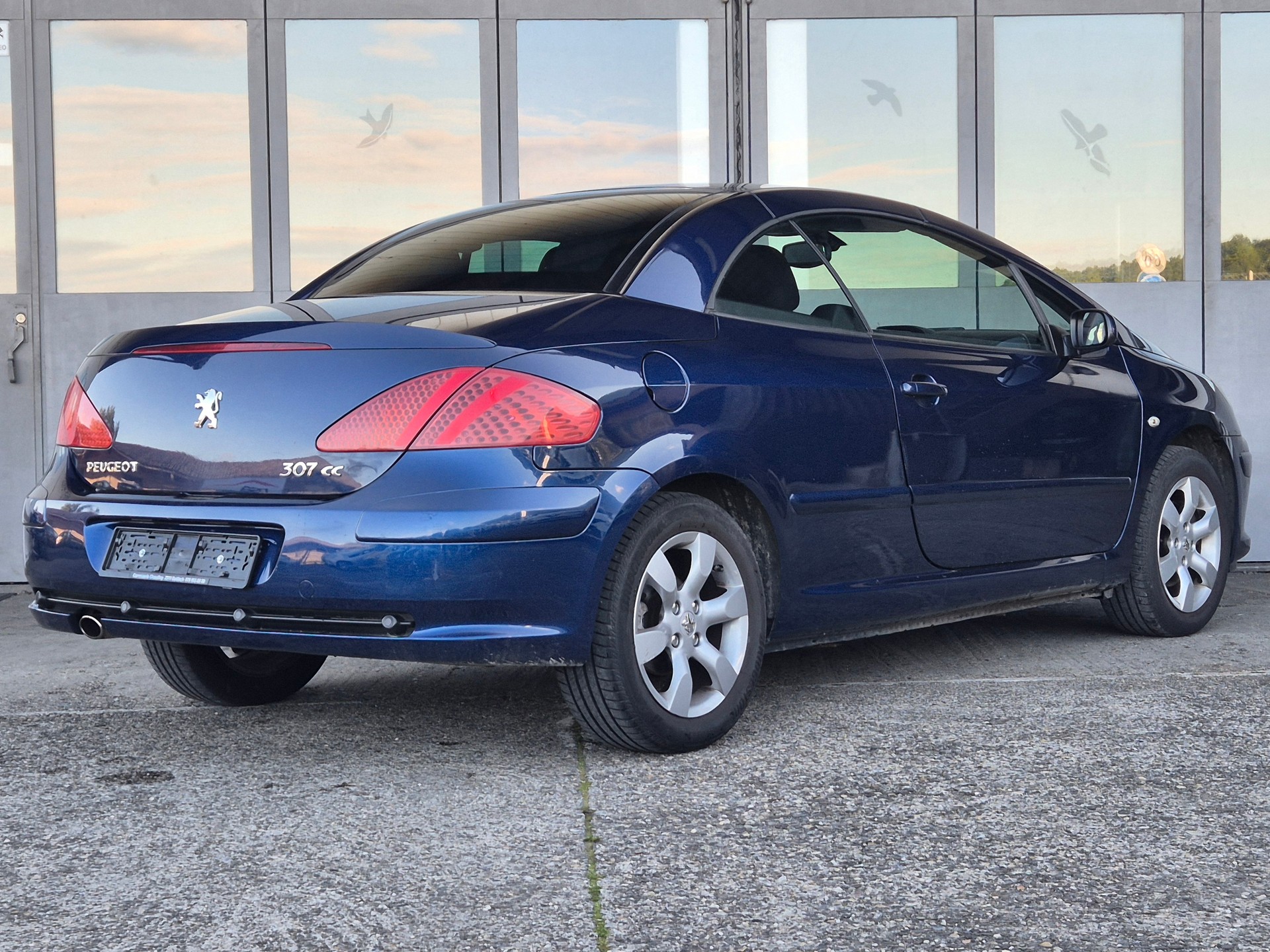 PEUGEOT 307 CC 2.0 16V Dynamic-image-6