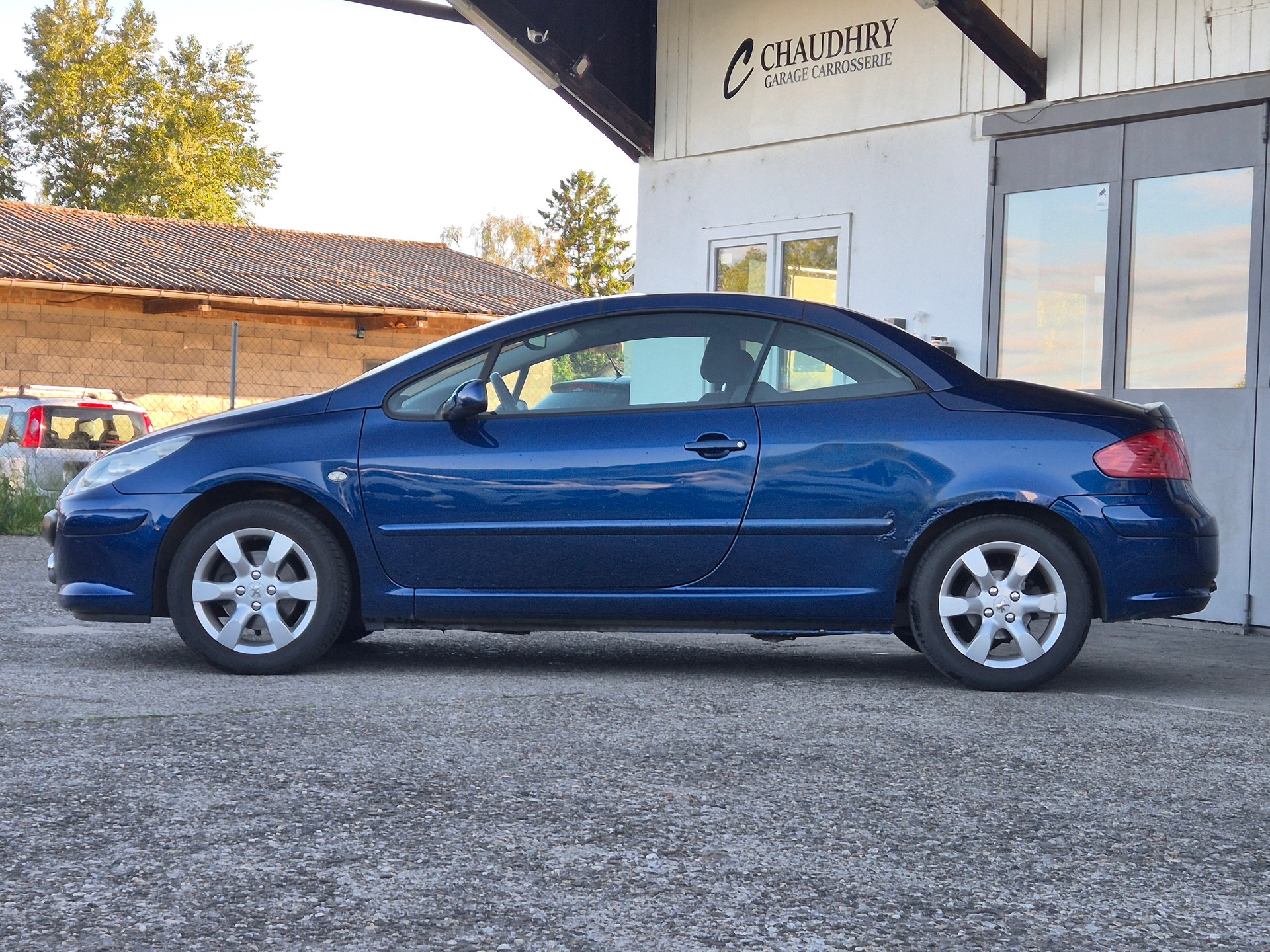 PEUGEOT 307 CC 2.0 16V Dynamic-image-9