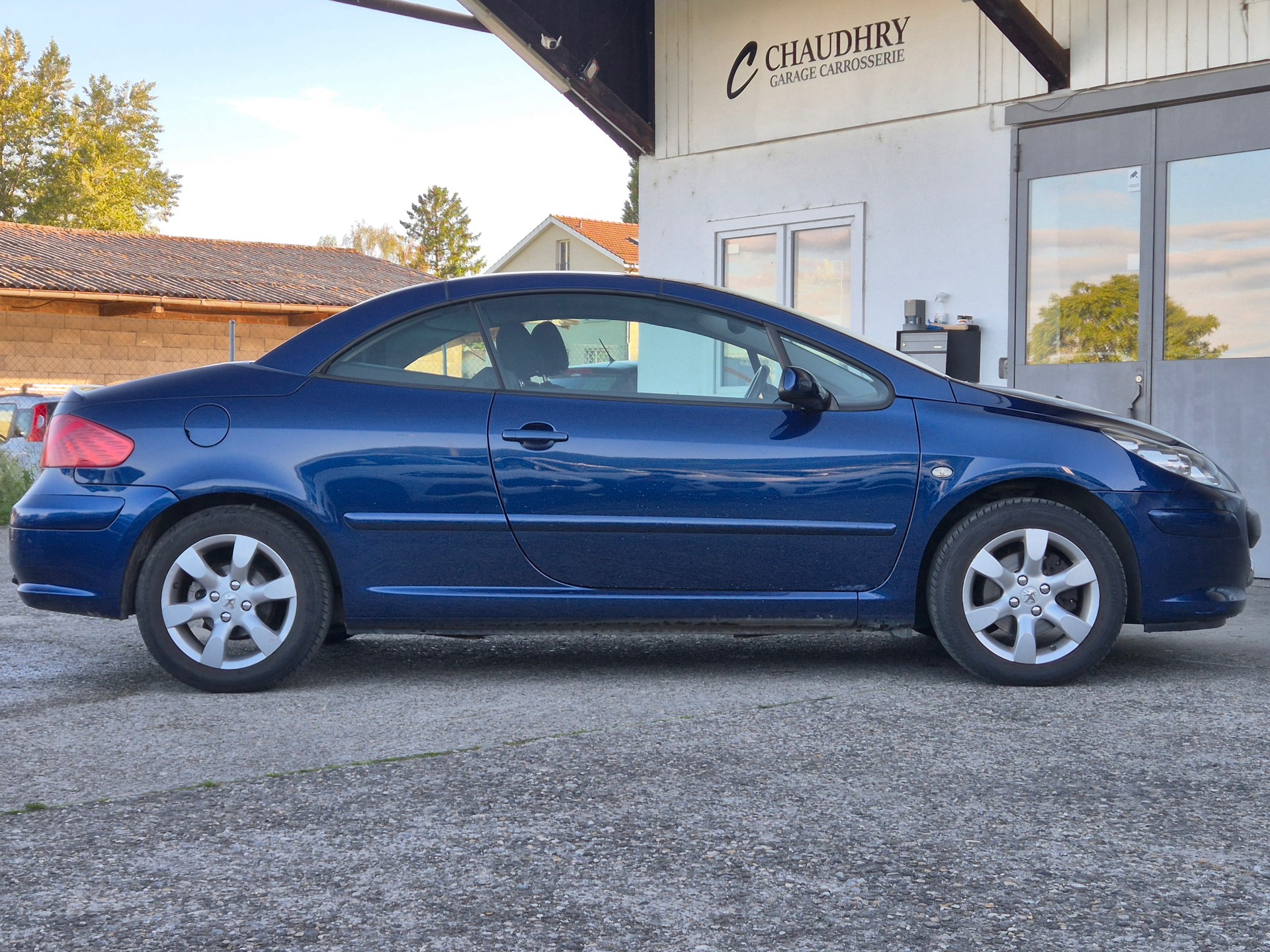 PEUGEOT 307 CC 2.0 16V Dynamic-image-5