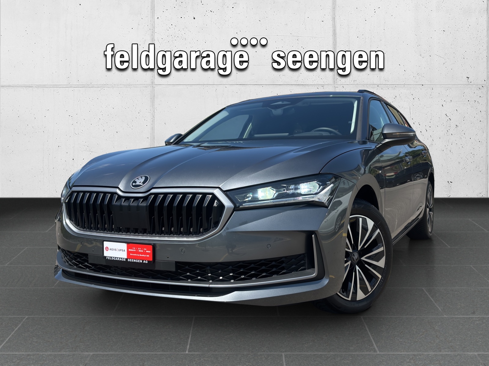 SKODA New Superb Combi 2.0 TSI Selection 4x4 DSG mit AHK & fortl. Werksgarantie-image-0