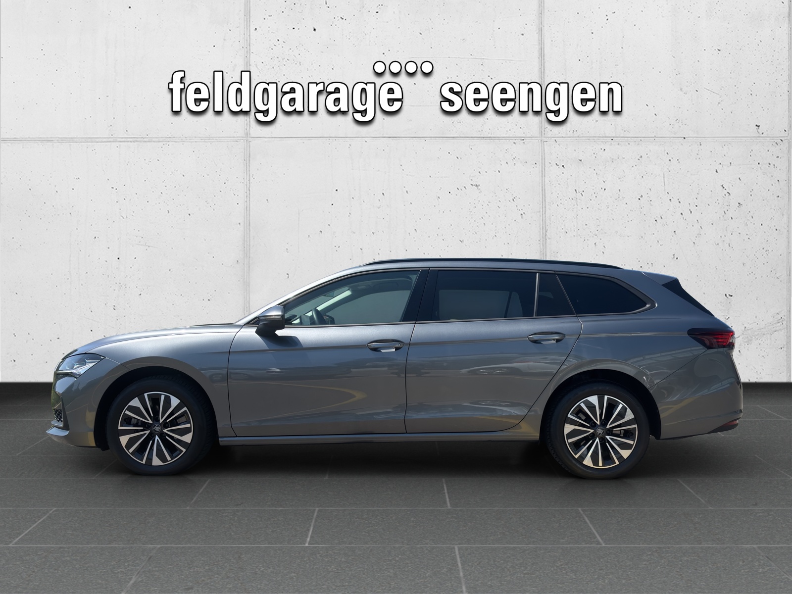 SKODA New Superb Combi 2.0 TSI Selection 4x4 DSG mit AHK & fortl. Werksgarantie-image-1