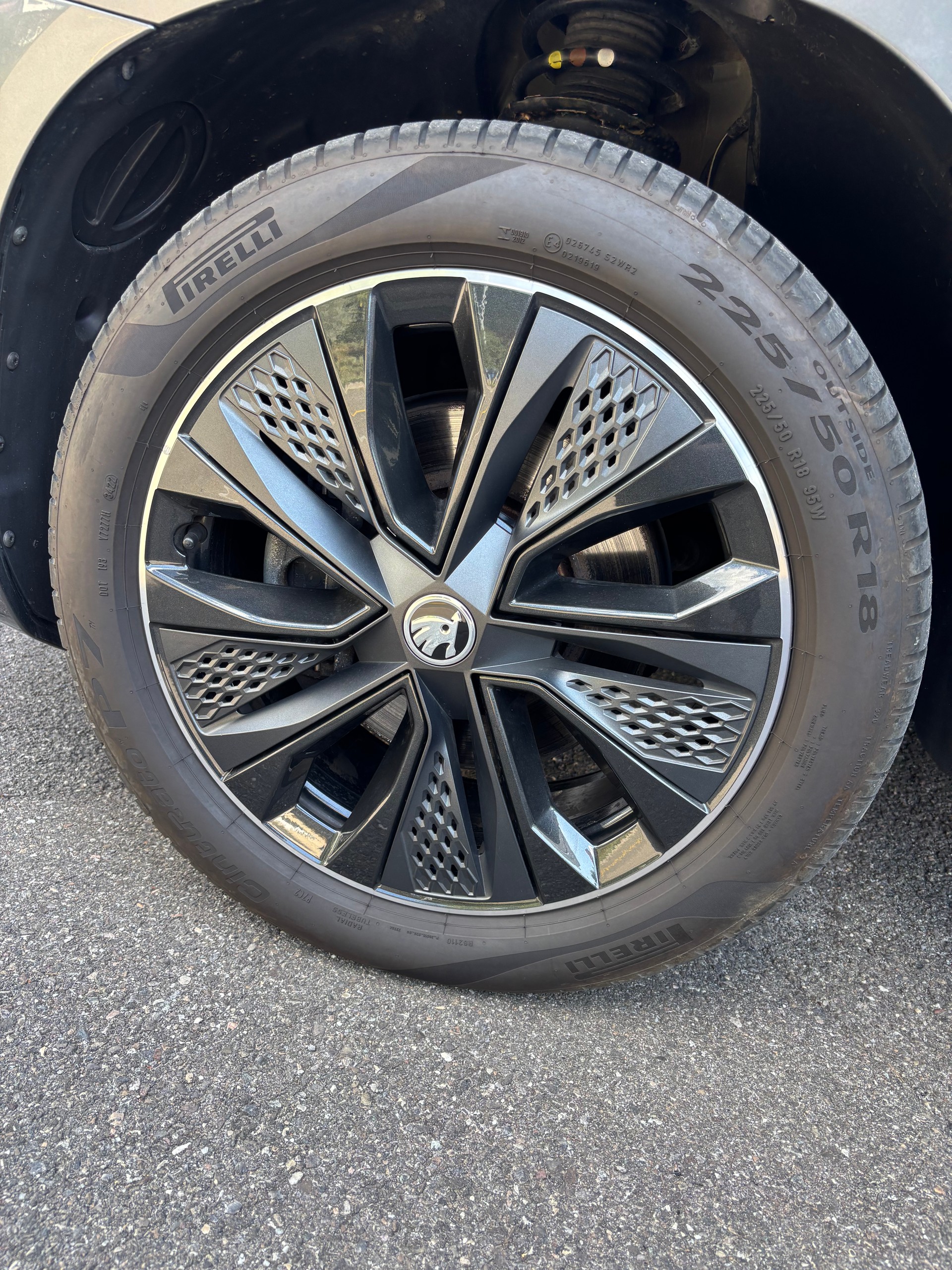 SKODA Karoq 2.0 TSI SportLine 4x4 DSG-image-12