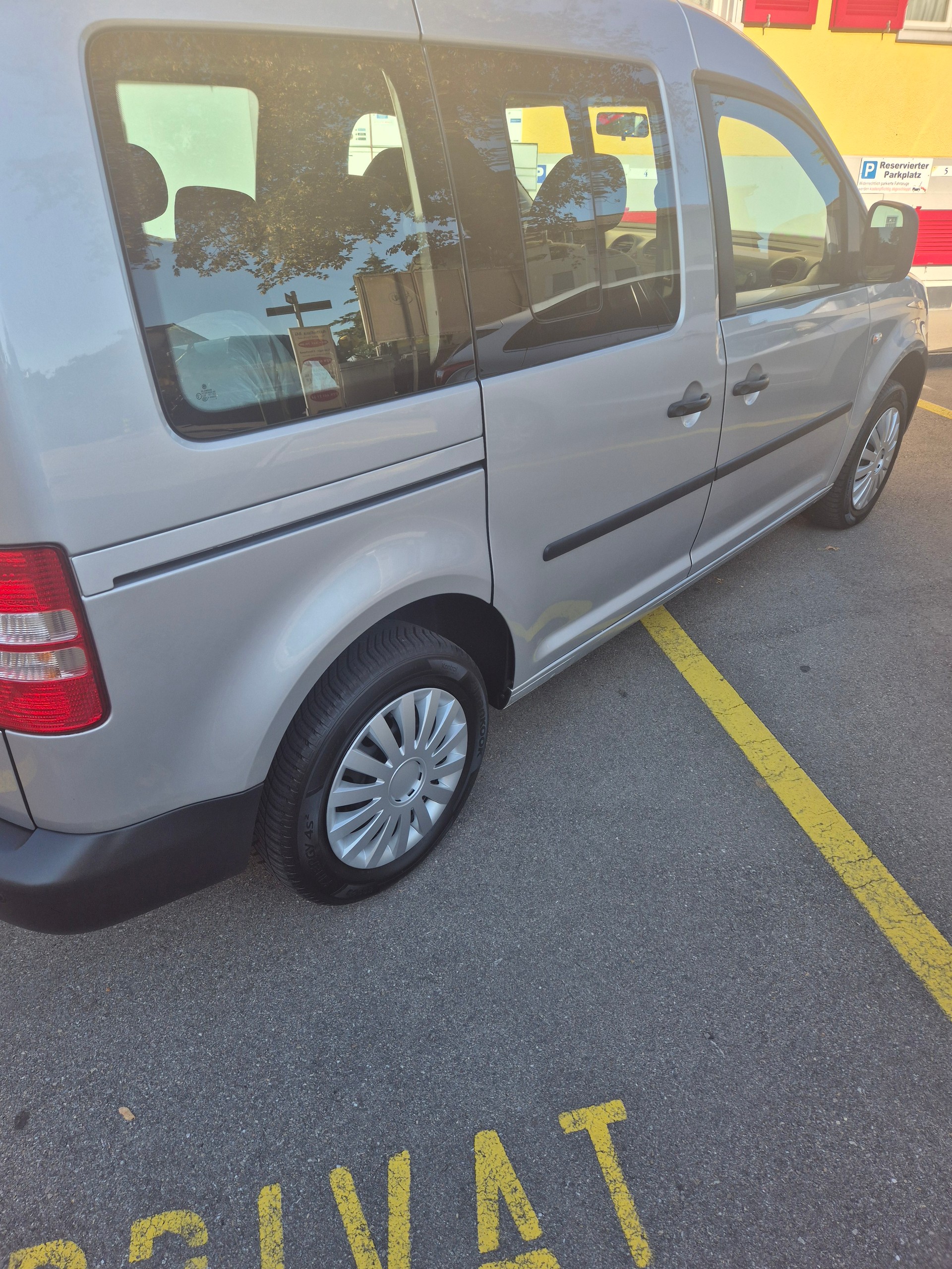 VW CADDY-image-7