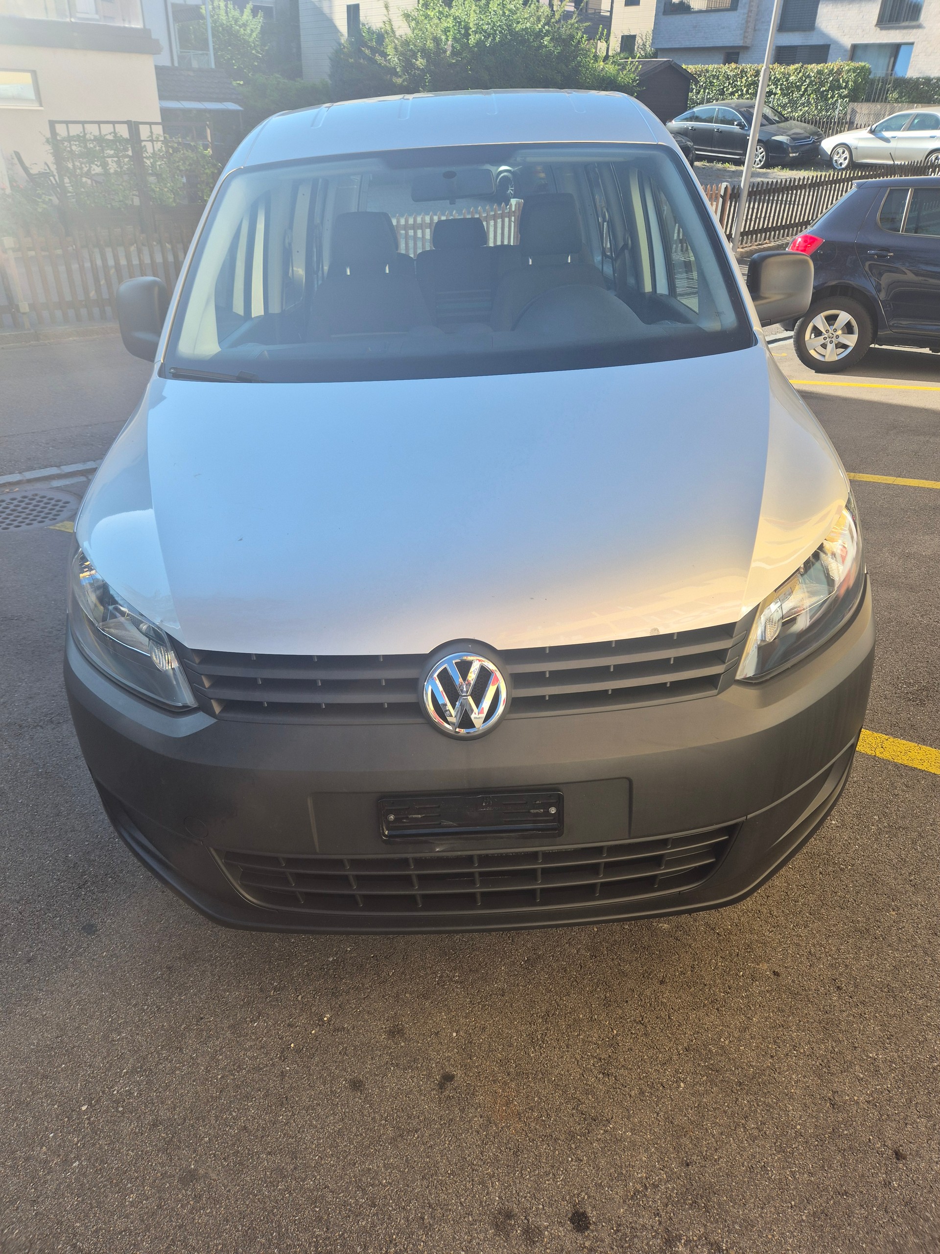 VW CADDY-image-9
