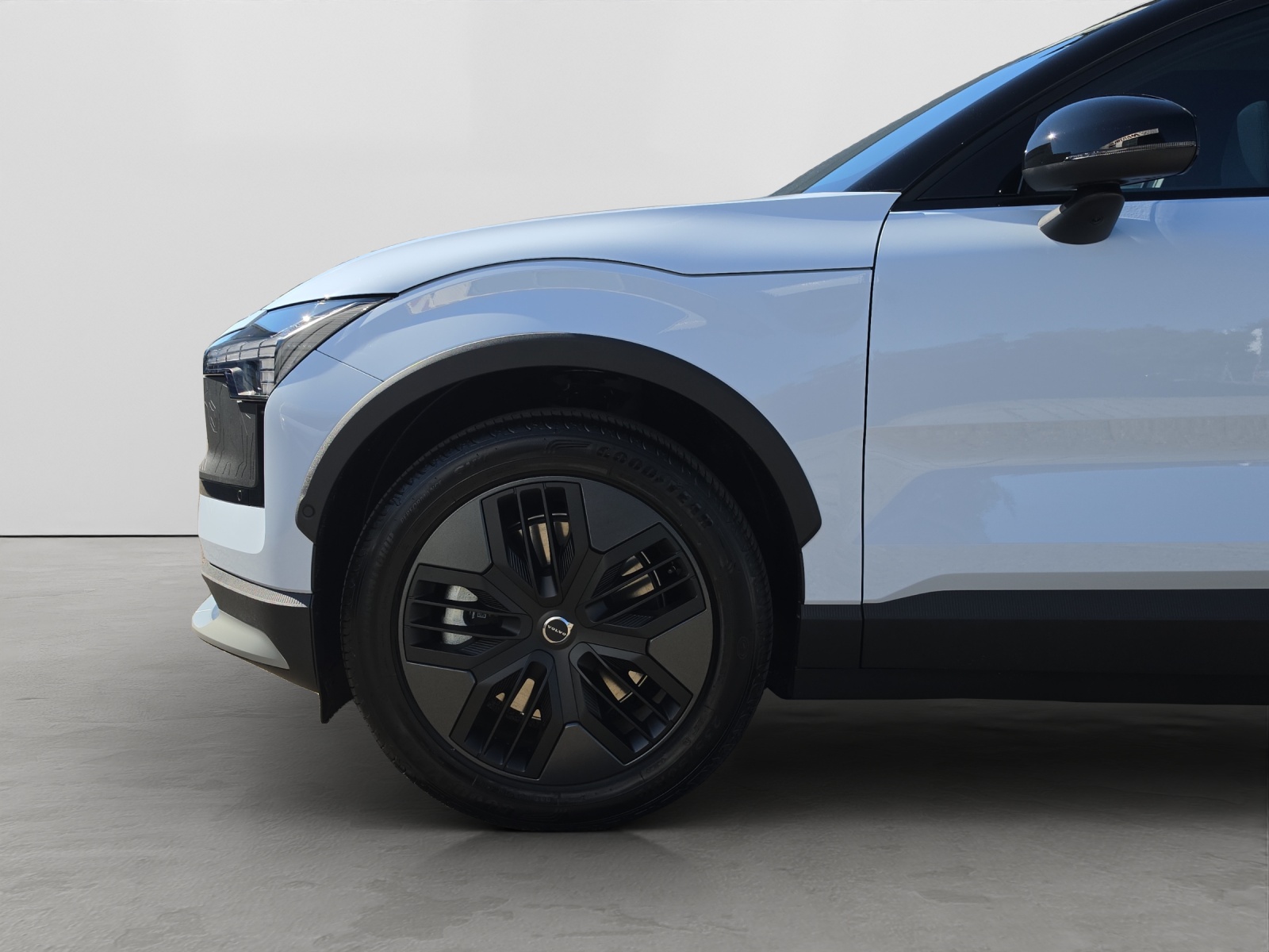 VOLVO EX30 CC P8 Ultra AWD-image-6