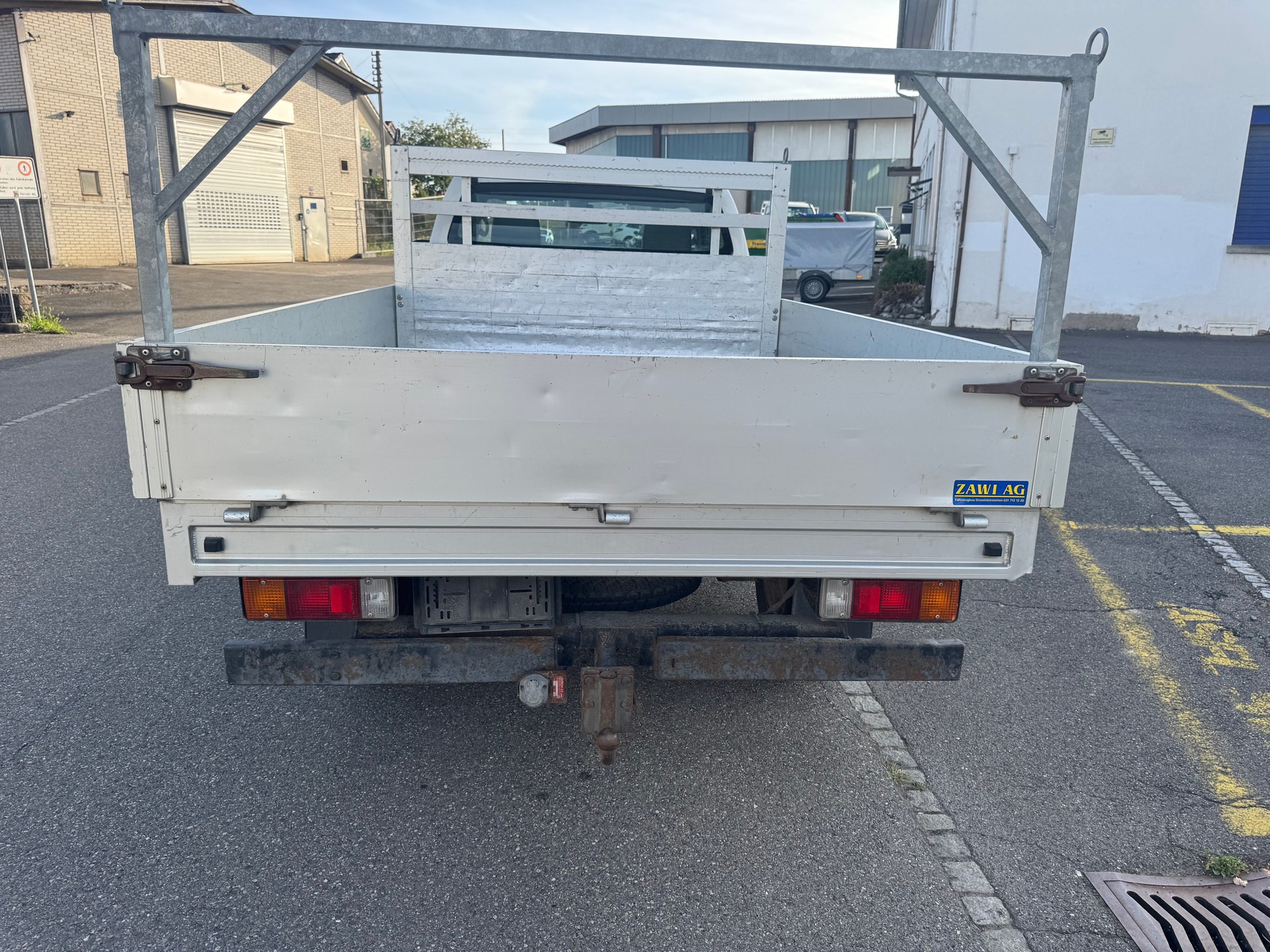TOYOTA Hilux 4x4 SingleCab LineaTerra-image-5