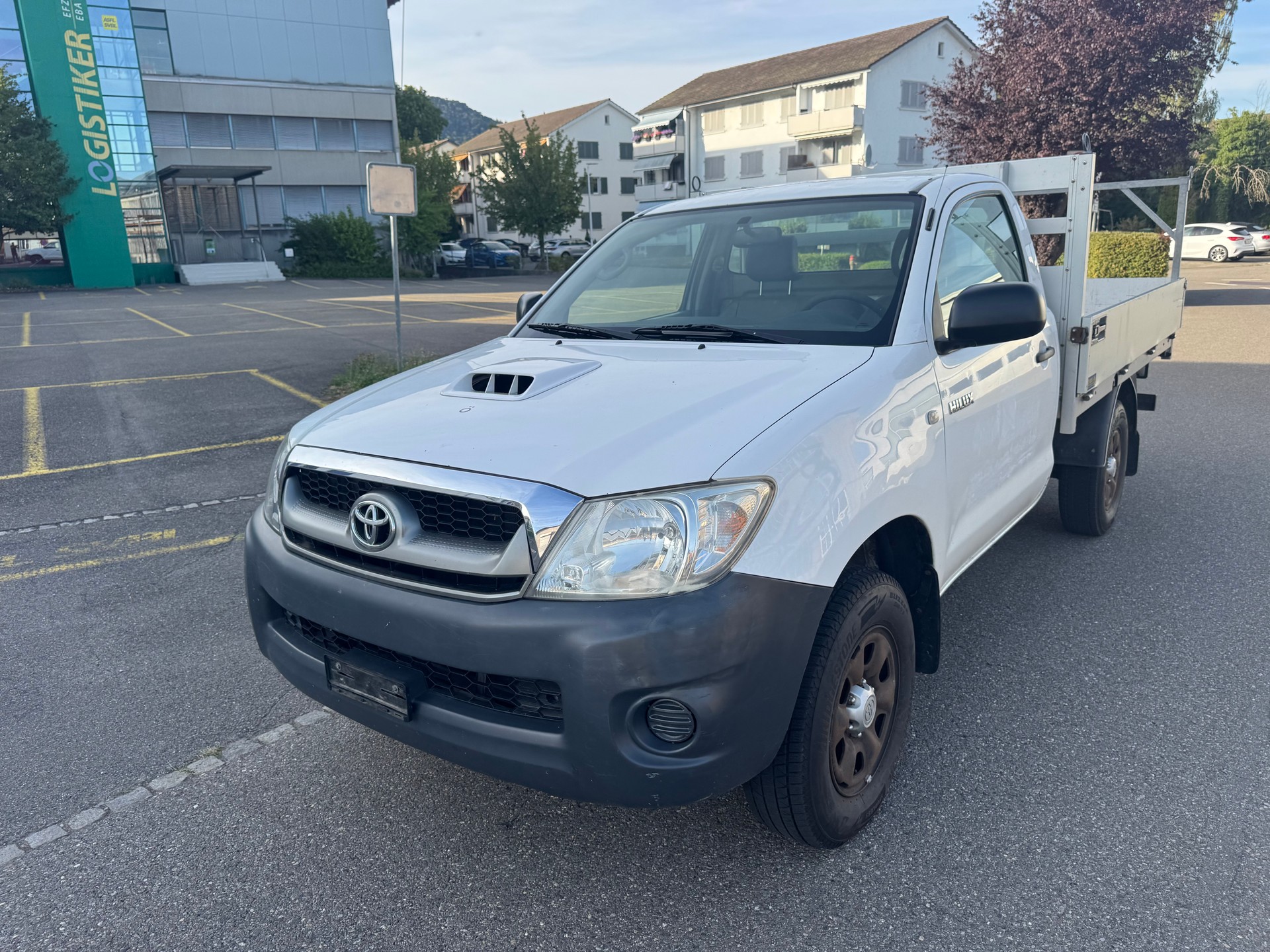TOYOTA Hilux 4x4 SingleCab LineaTerra-image-8
