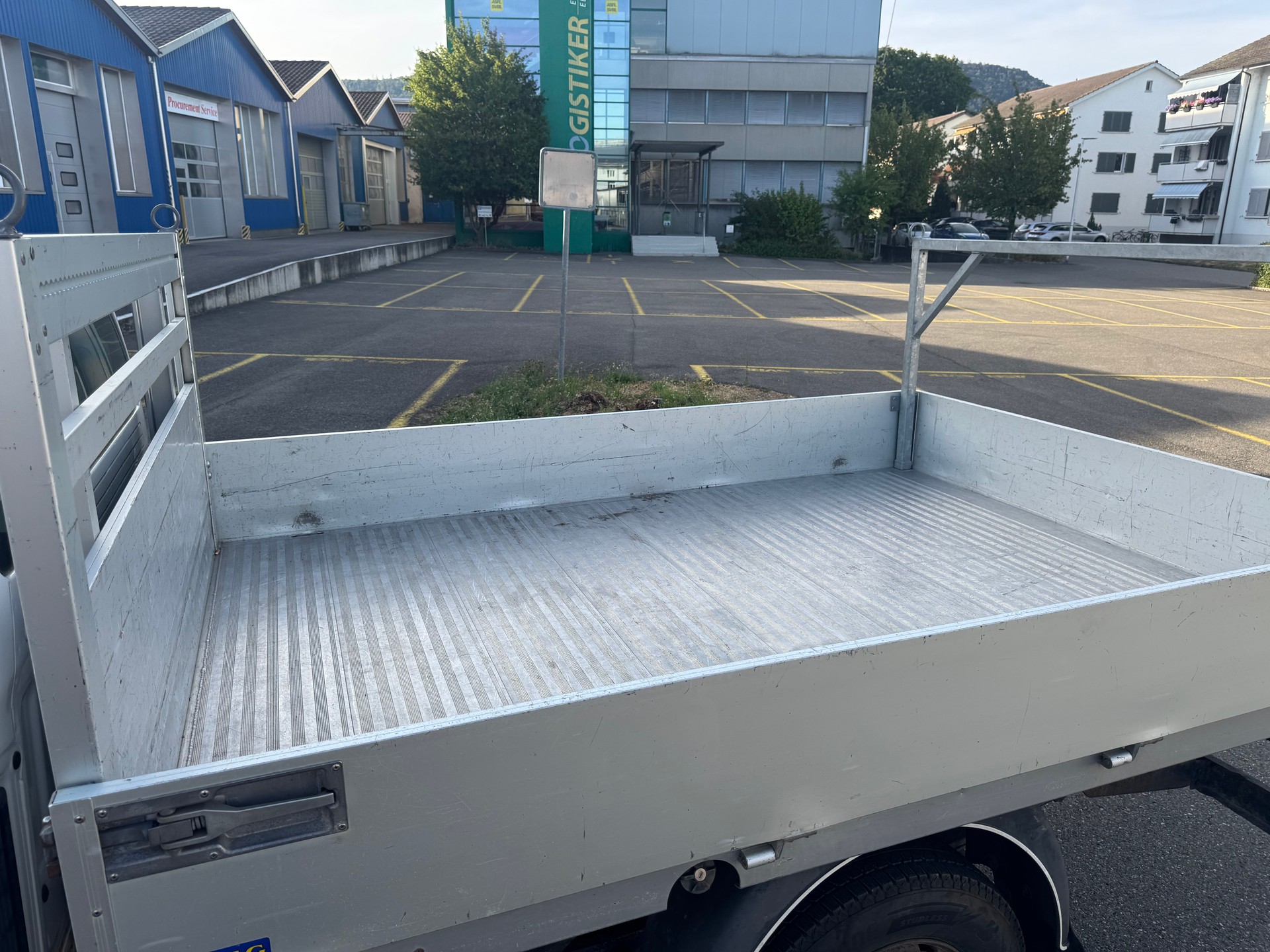 TOYOTA Hilux 4x4 SingleCab LineaTerra-image-10