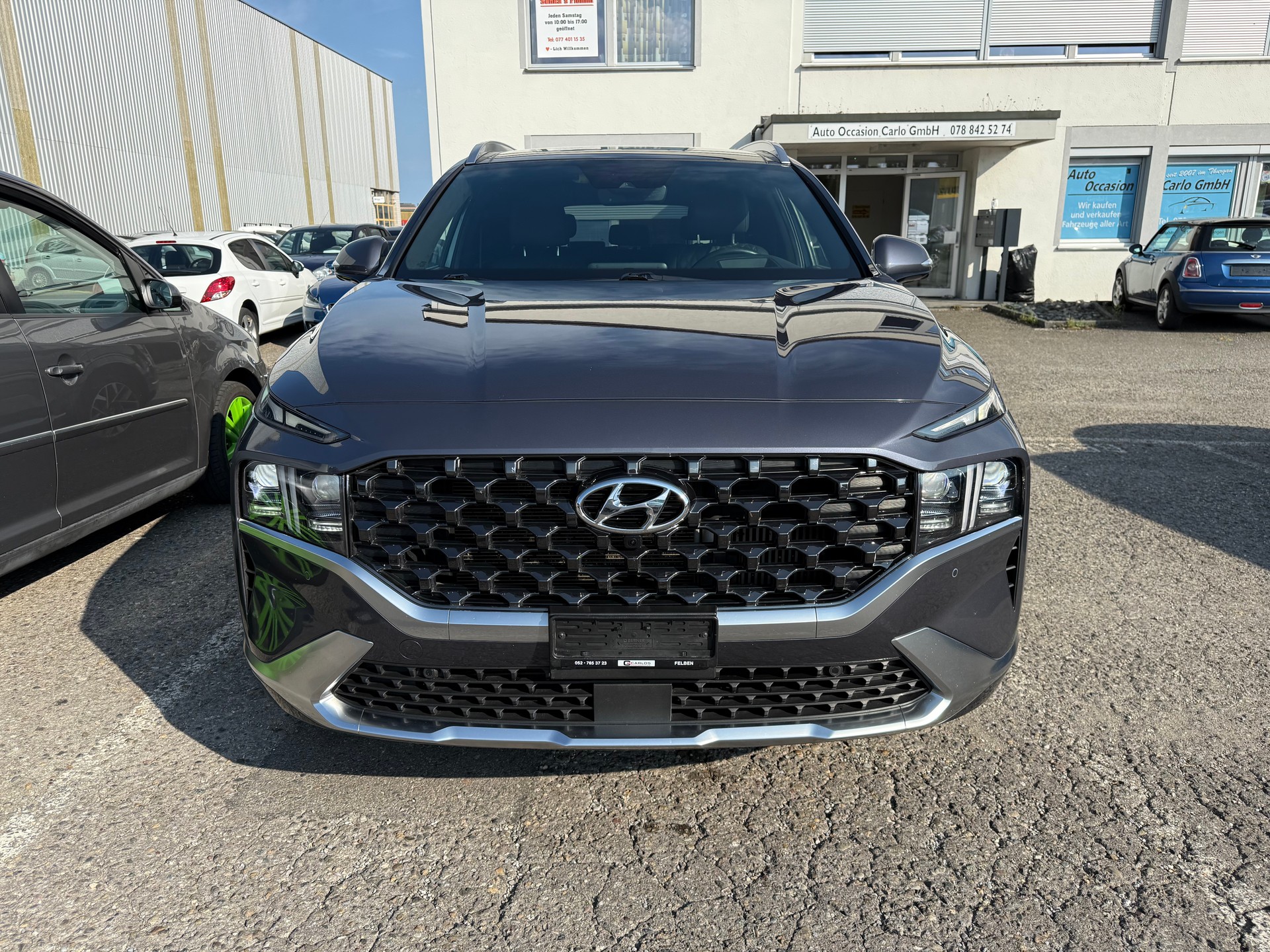 HYUNDAI Santa Fe 2.2 CRDI Amplia 4WD Automatic-image-0