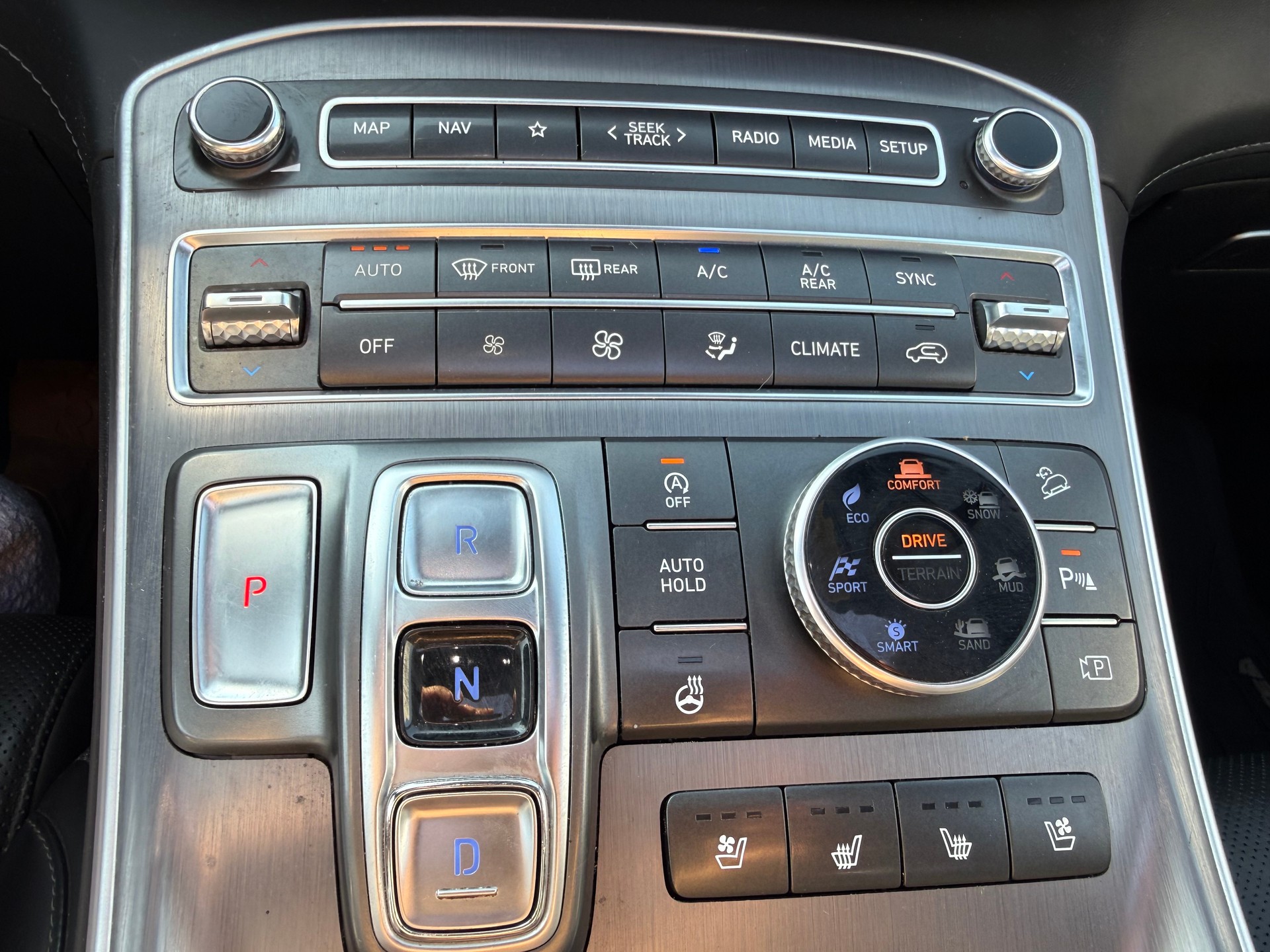 HYUNDAI Santa Fe 2.2 CRDI Amplia 4WD Automatic-image-12