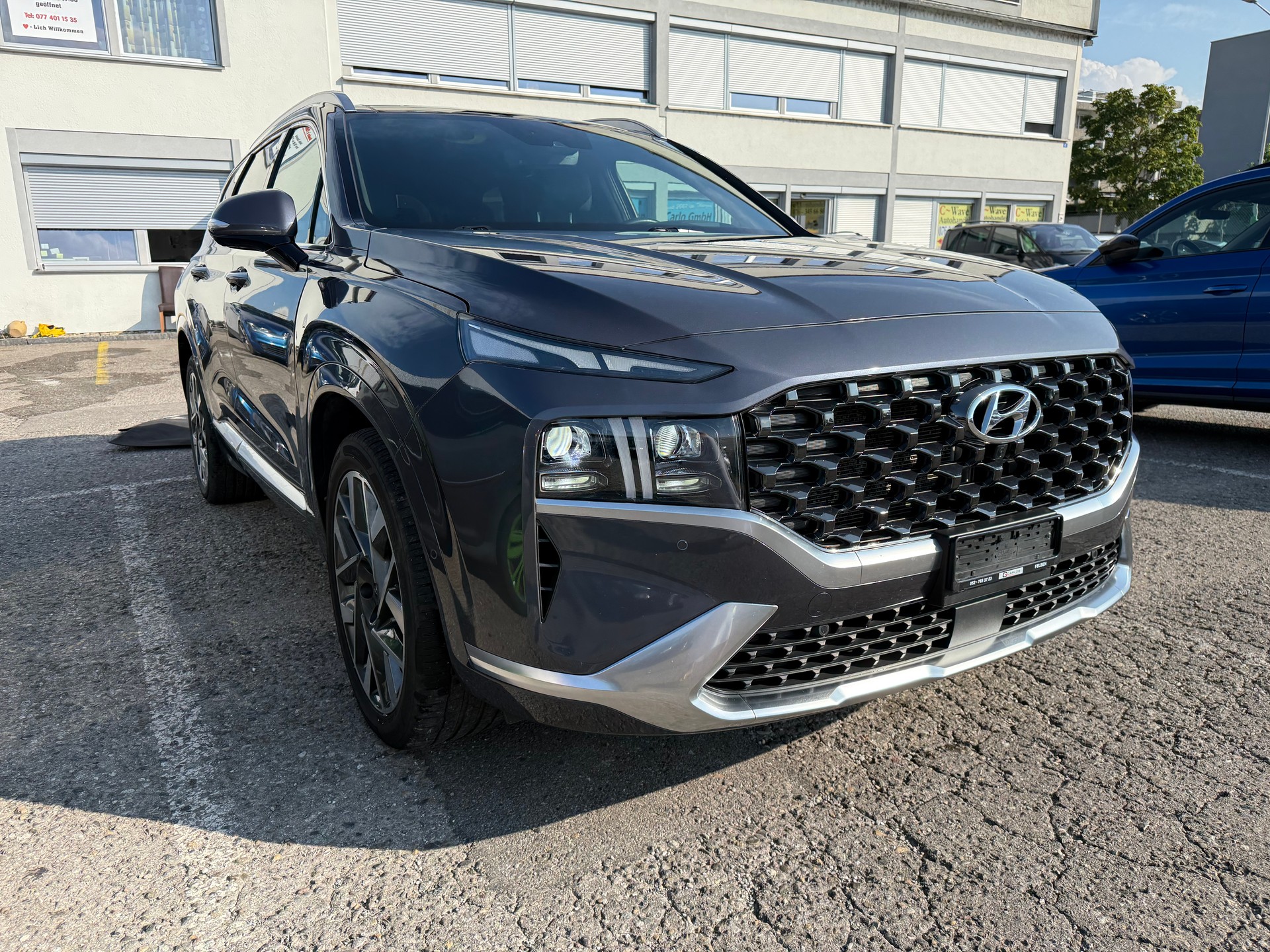 HYUNDAI Santa Fe 2.2 CRDI Amplia 4WD Automatic-image-1