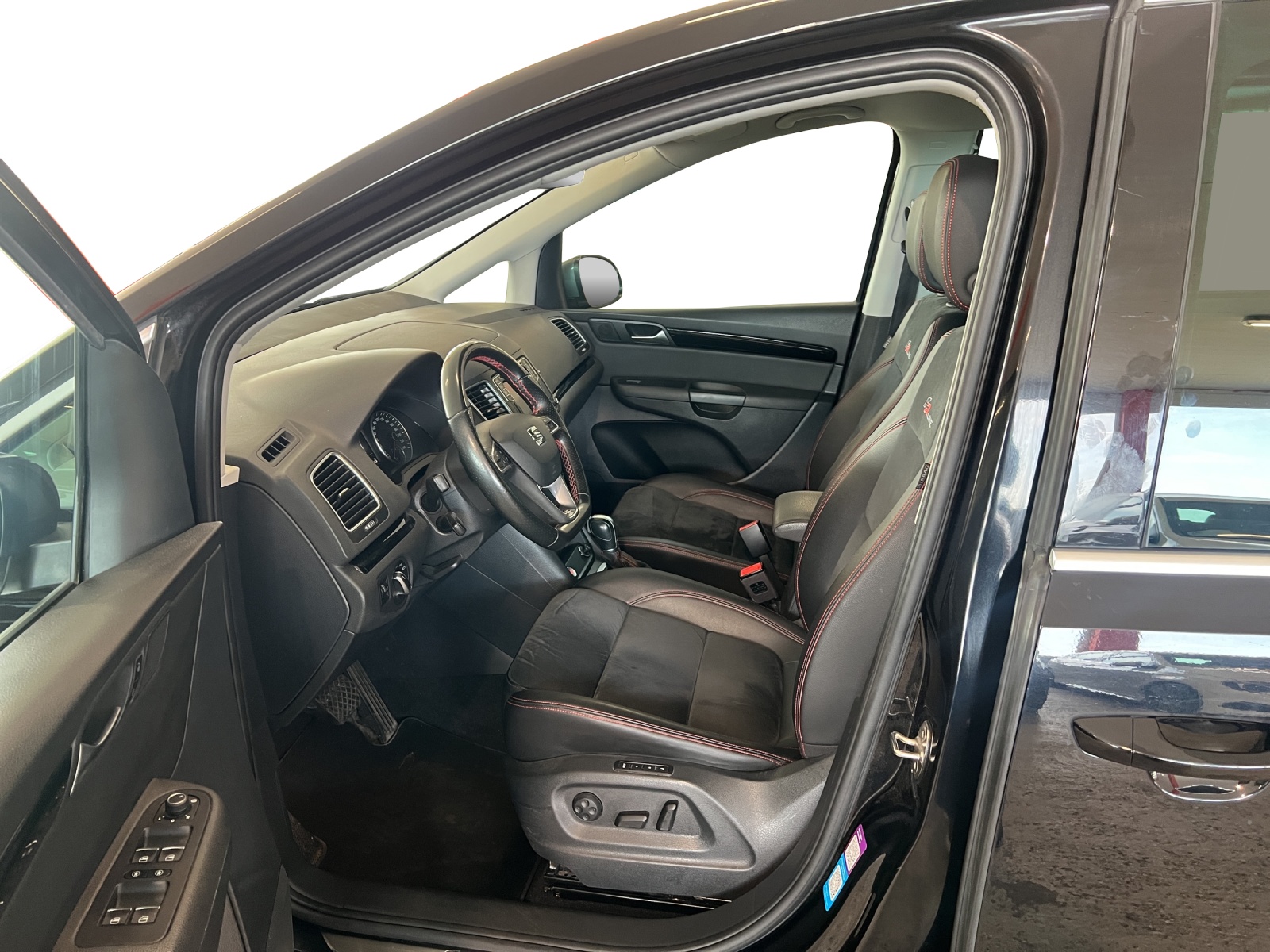 SEAT Alhambra 2.0 TDI FR Line 4Drive-image-8