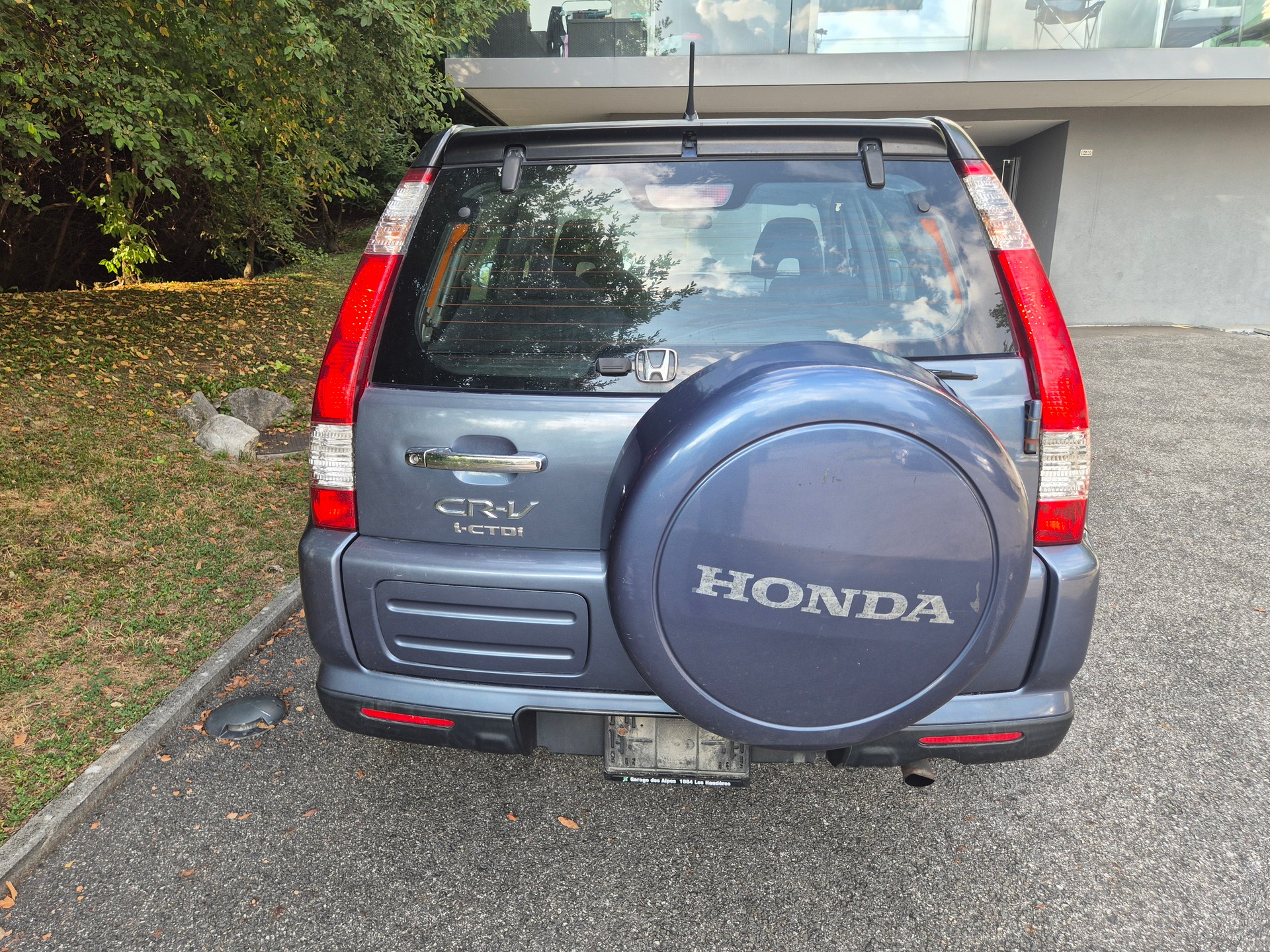 HONDA CR-V 2.2 i-CTDi 4WD Executive-image-6
