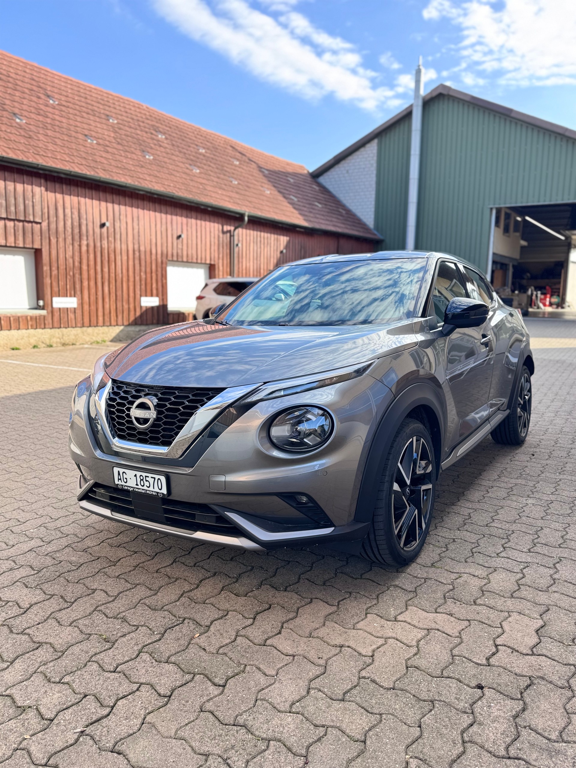 NISSAN Juke 1.0 DIG-T N-Design DCT-image-2