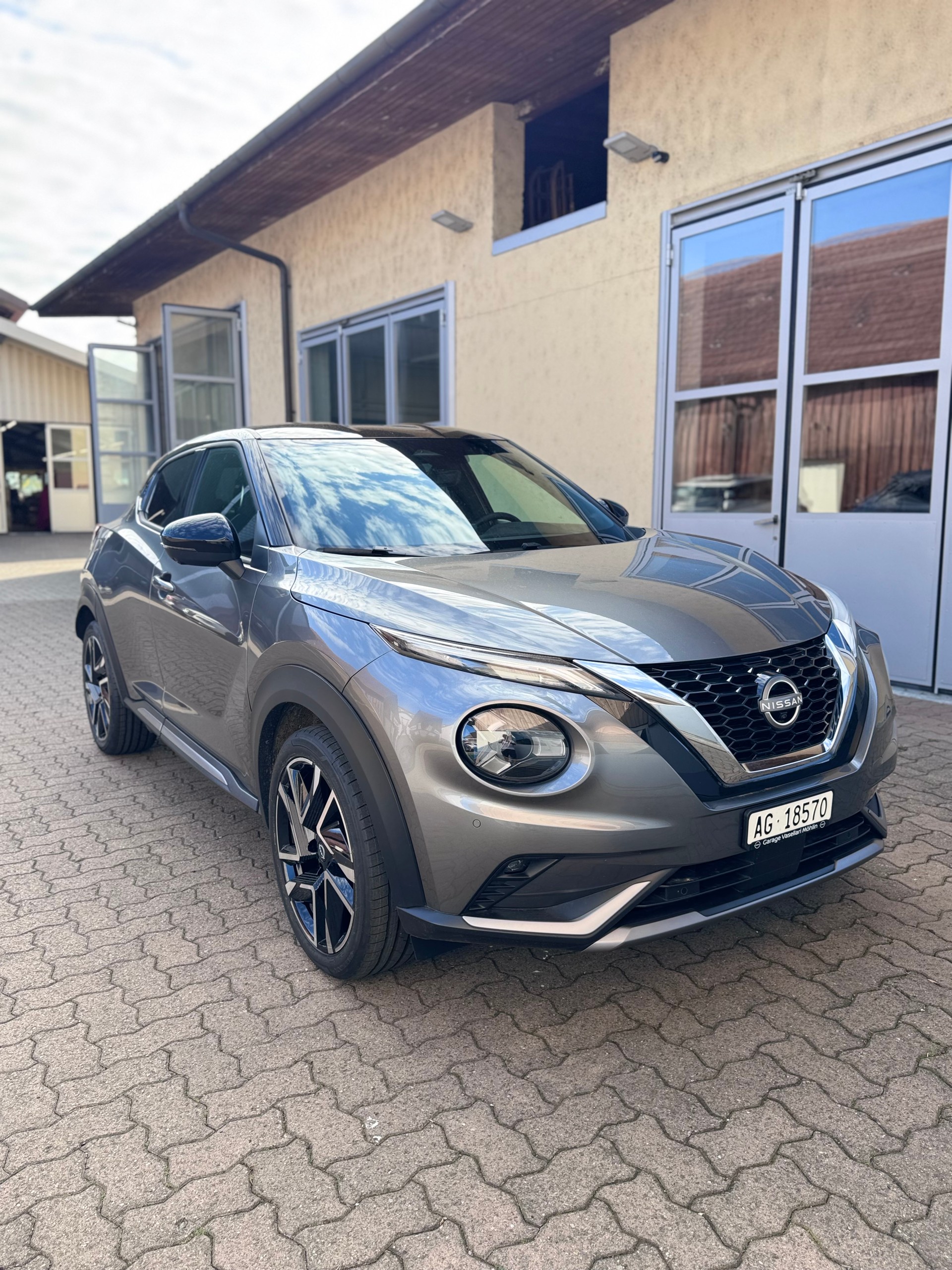NISSAN Juke 1.0 DIG-T N-Design DCT-image-1