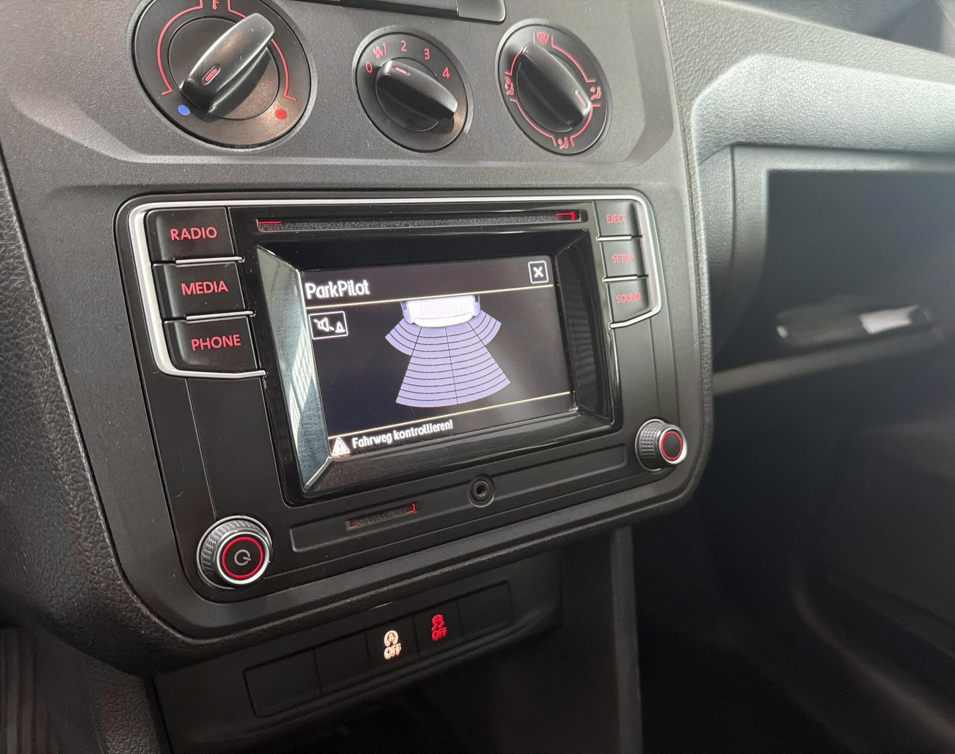 VW Caddy Kaw. 2.0 TDI 150 BMT DSG-image-15