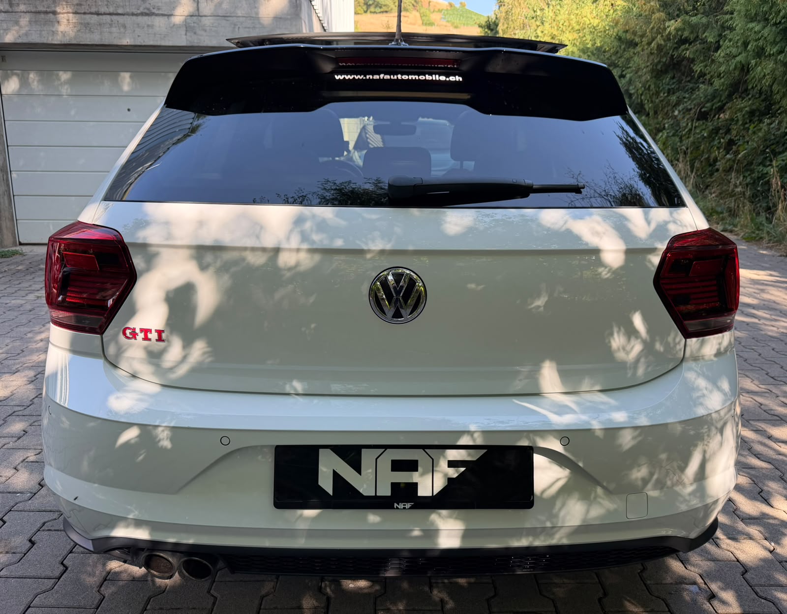 VW Polo 2.0 TSI GTI DSG-showroom-element-3