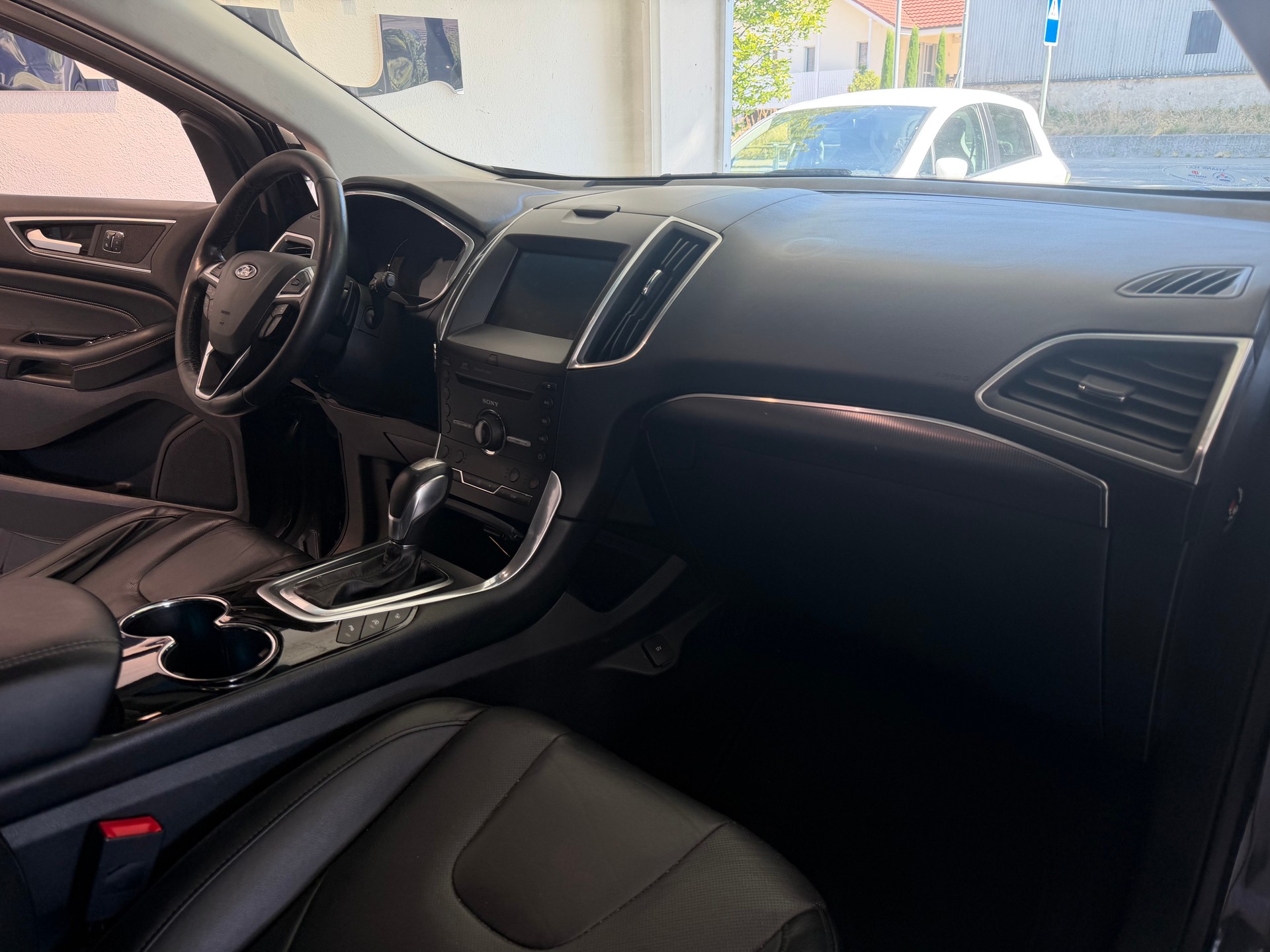 FORD Edge 2.0 TDCi Titanium 4WD PowerShift-image-8