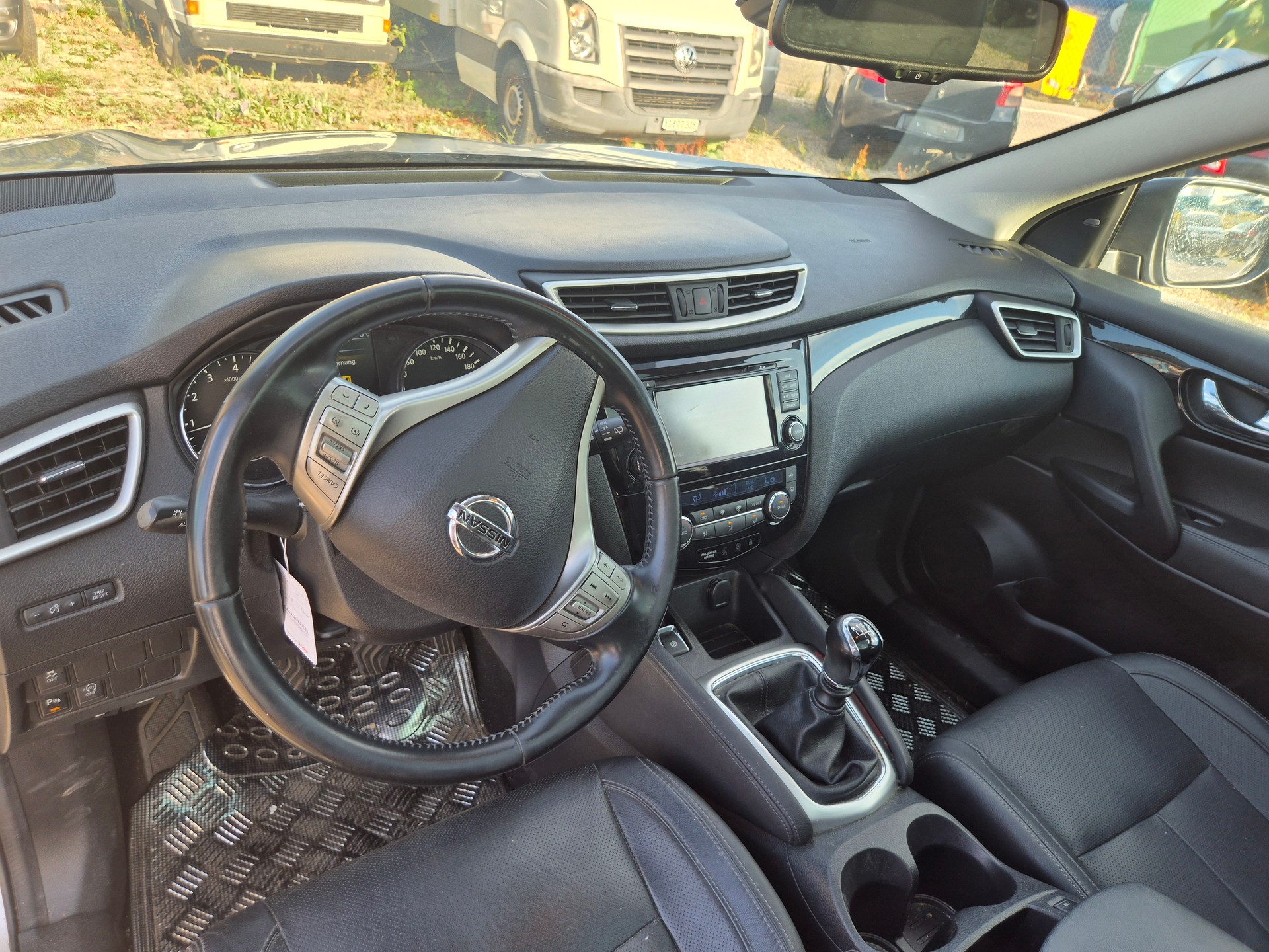 NISSAN Qashqai 1.2 DIG-T acenta-image-8