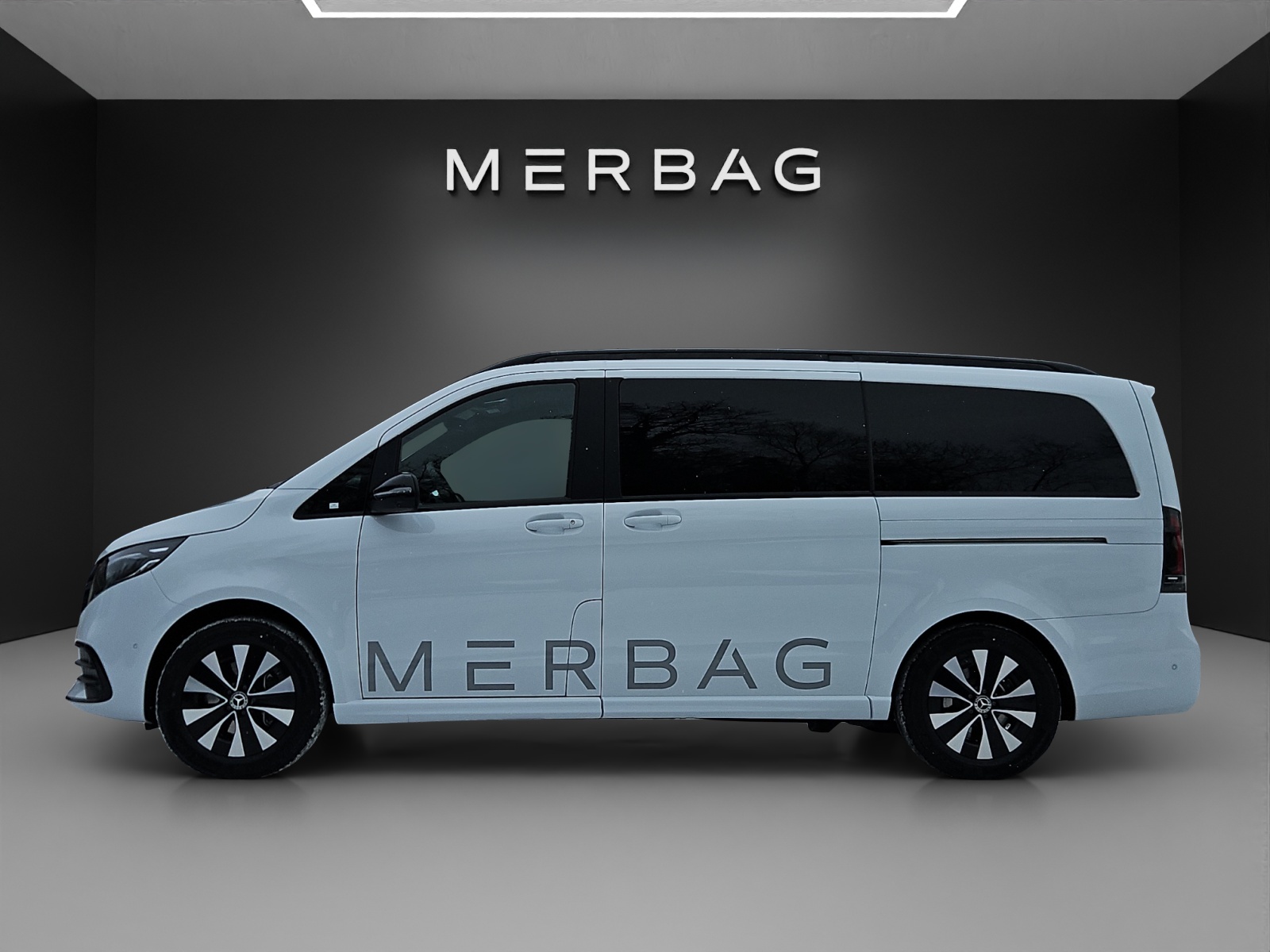 MERCEDES-BENZ V 300 d lang 4Matic Exclusive 9G-Tronic-image-2