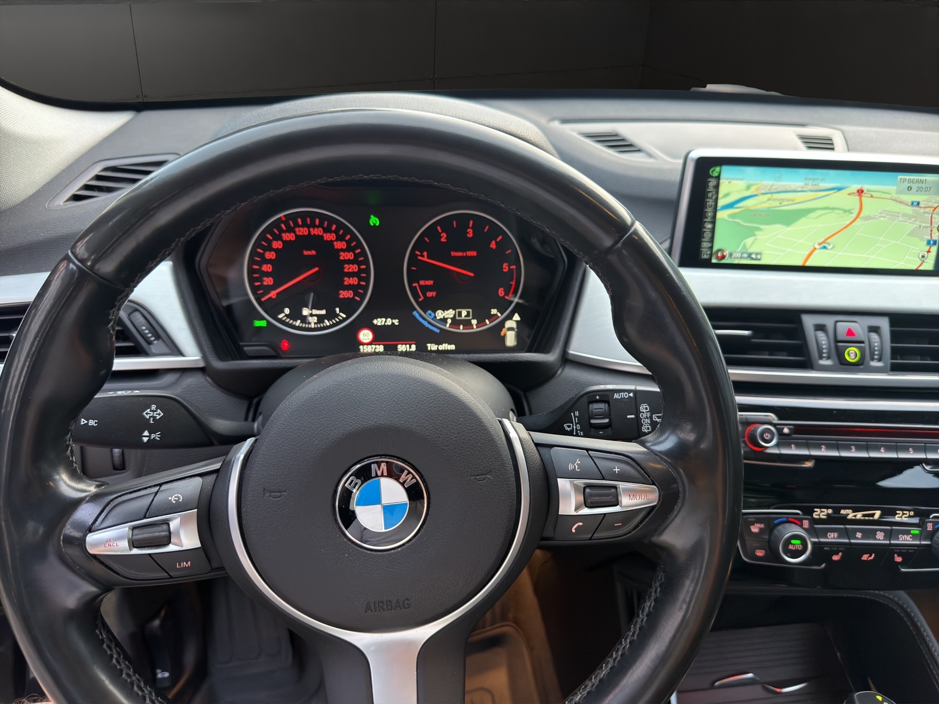 BMW X1 xDrive 20d xLine Steptronic-image-8