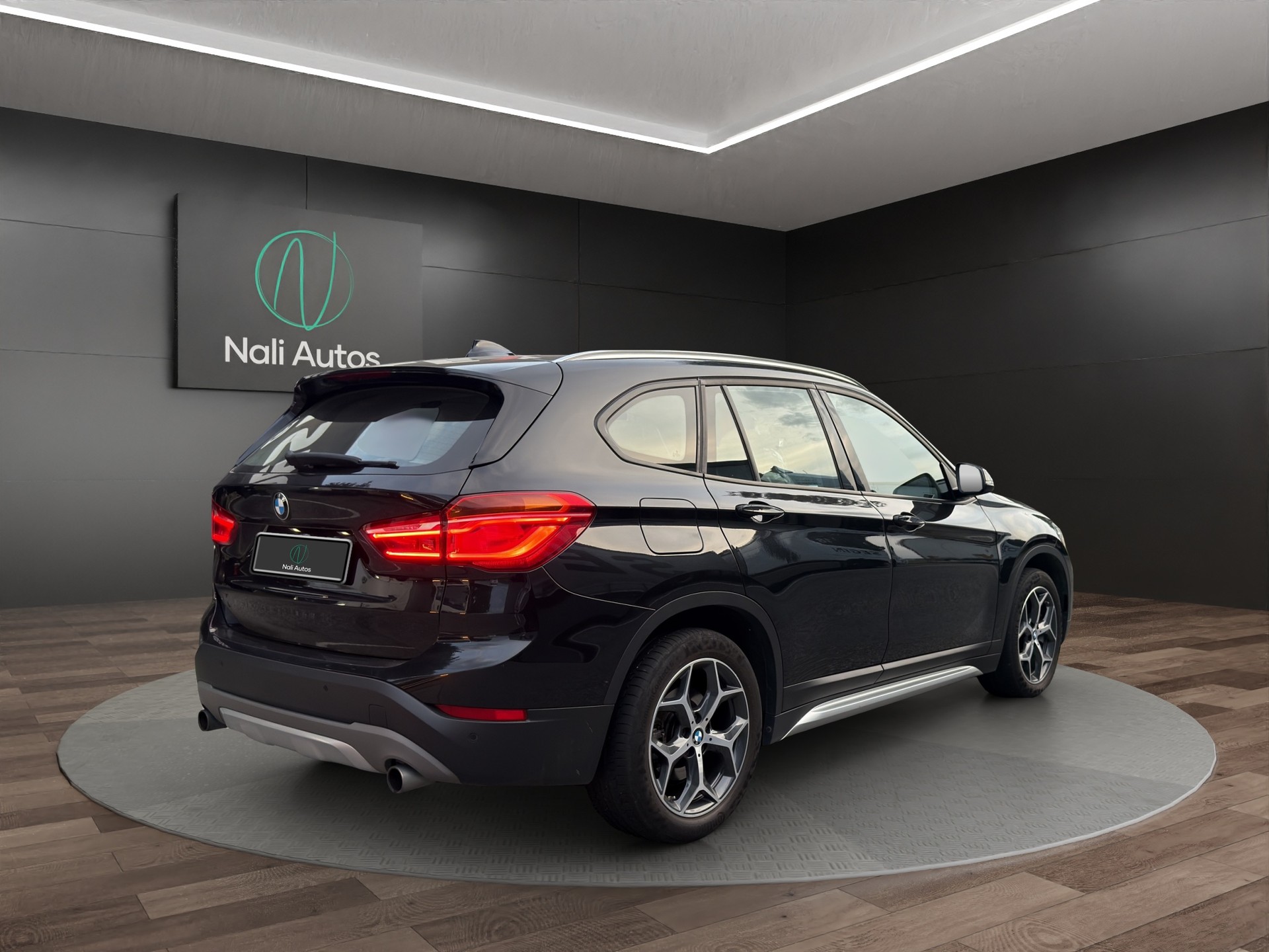 BMW X1 xDrive 20d xLine Steptronic-image-3