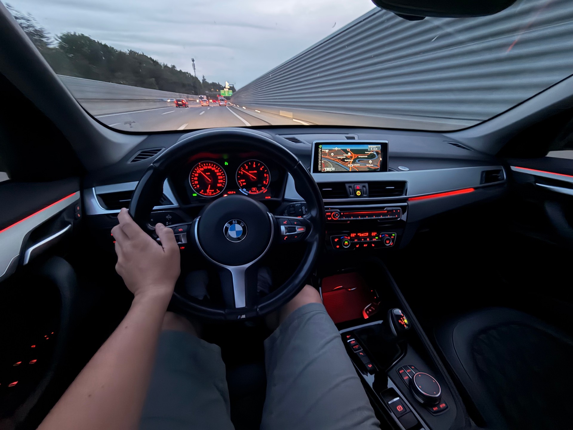 BMW X1 xDrive 20d xLine Steptronic-image-17