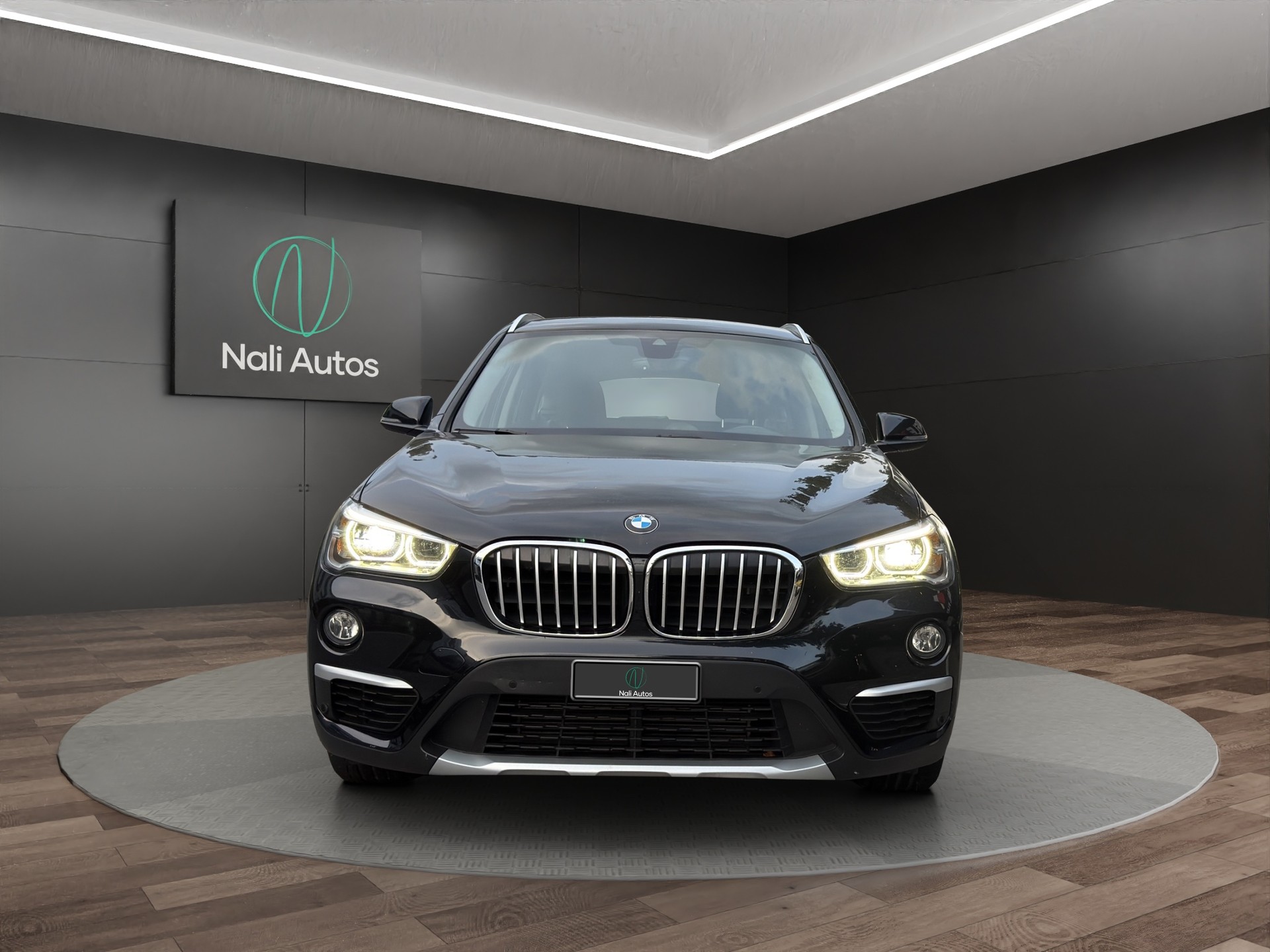 BMW X1 xDrive 20d xLine Steptronic-image-5