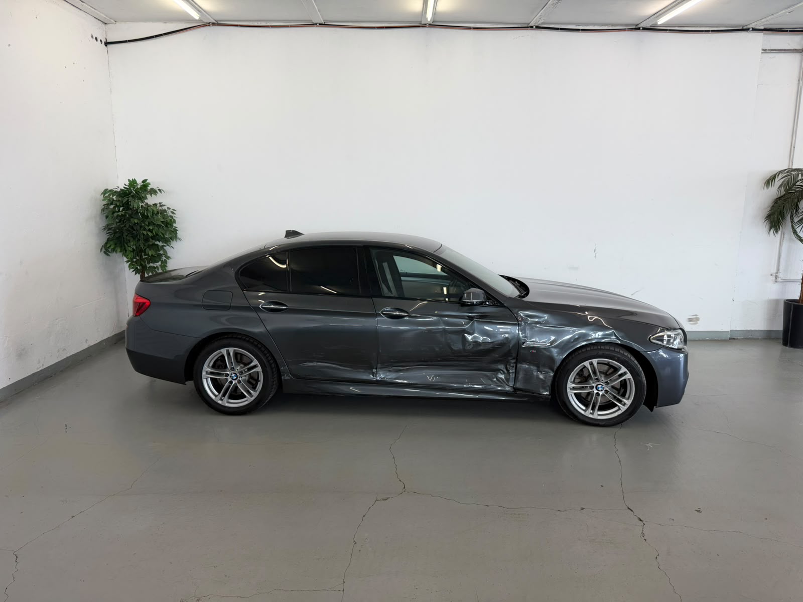 BMW 520d xDrive Luxury Line Steptronic-image-3