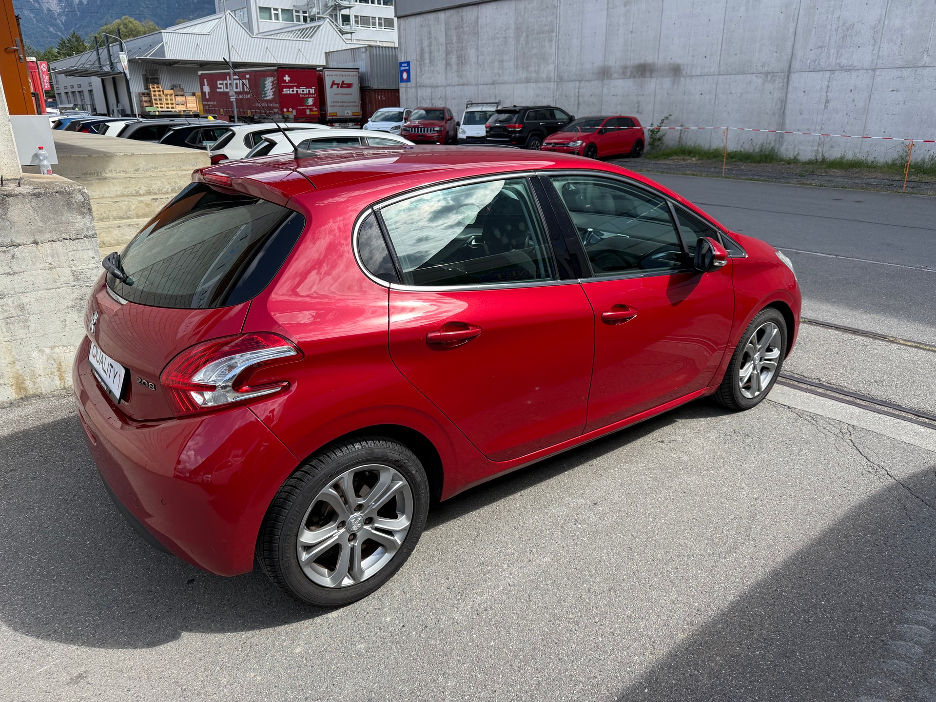 PEUGEOT 208 1.6 VTI - AUTOMATIK-image-3
