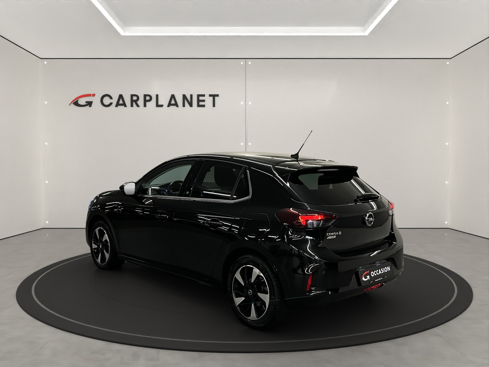 OPEL Corsa-e Elegance-showroom-element-3