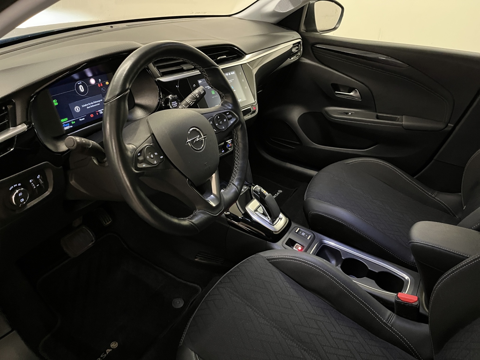 OPEL Corsa-e Elegance-image-7