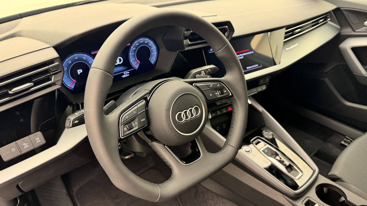 AUDI A3 allstreet 40 TFSI S-tronic quatttro-image-6