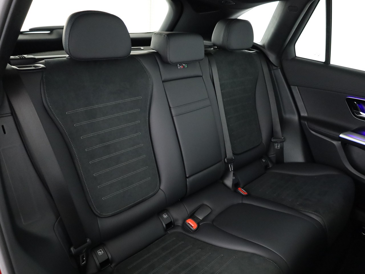 MERCEDES-BENZ GLC 220d 4Matic-image-9