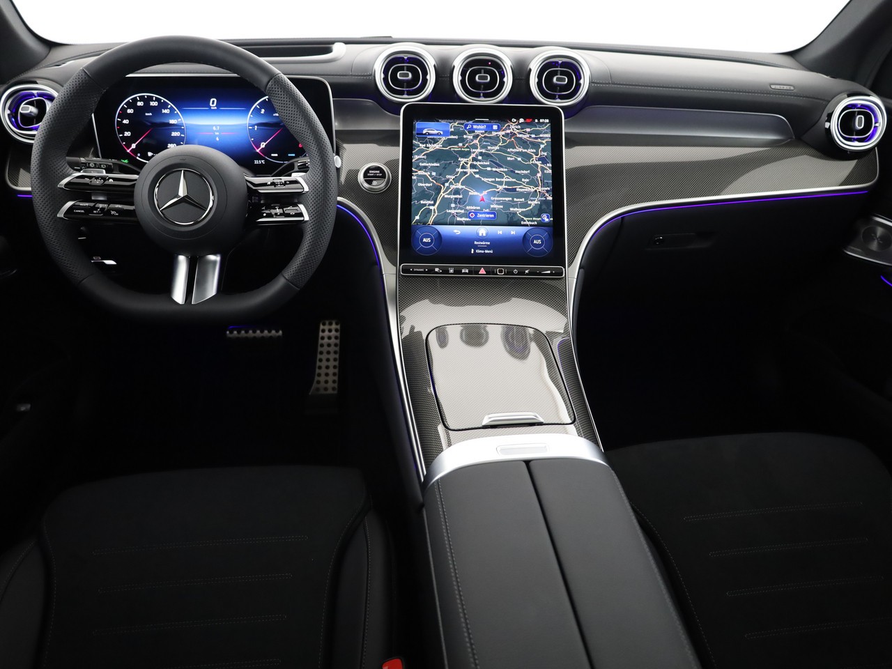 MERCEDES-BENZ GLC 220d 4Matic-image-13