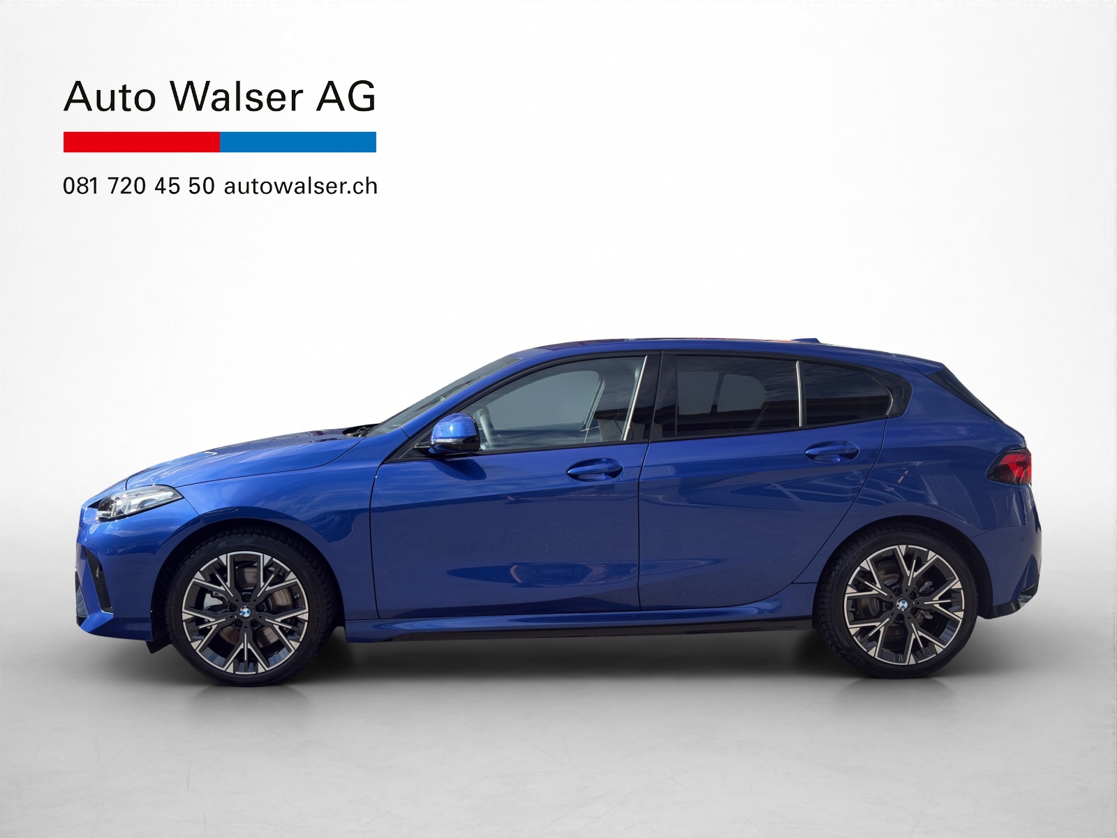 BMW 123 xDrive-showroom-element-1