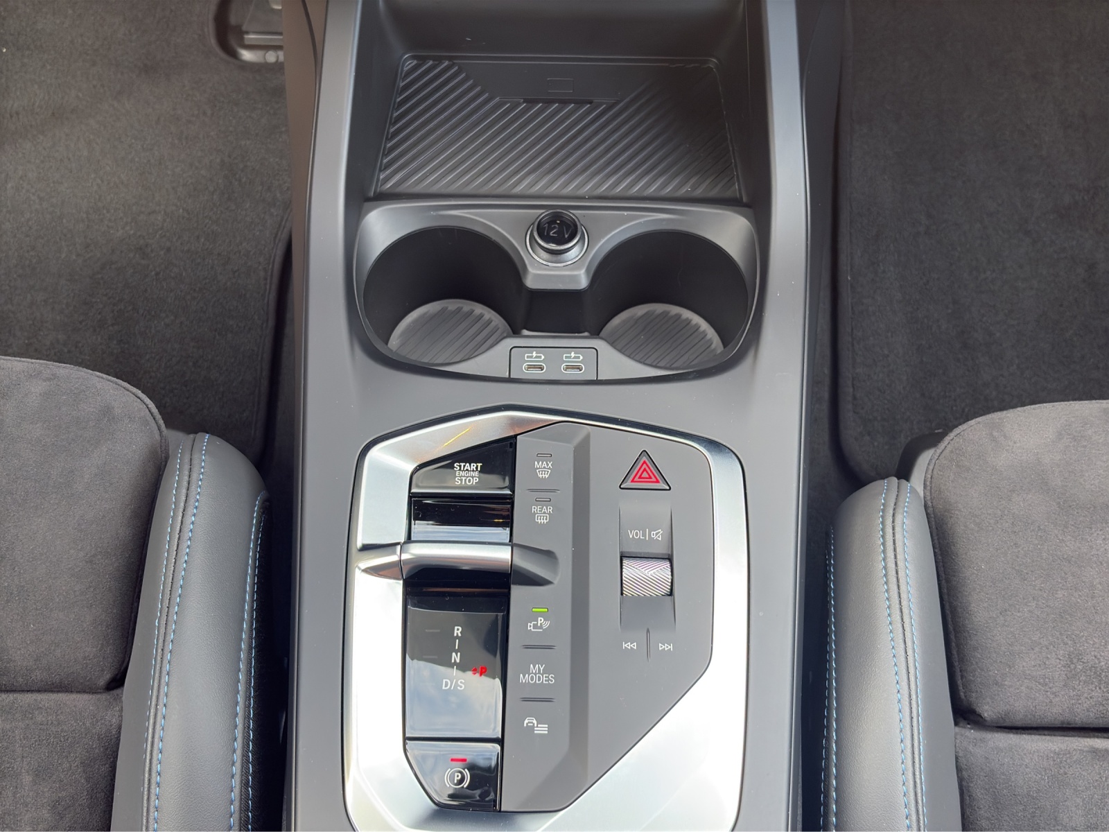 BMW 123 xDrive-image-17