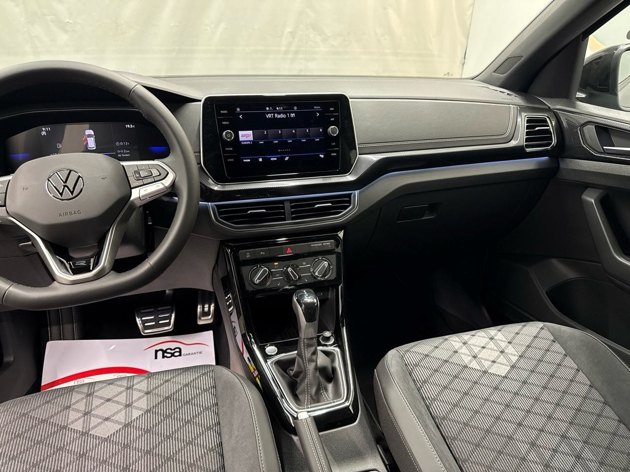VW T-Cross 1.0TSI R-Line Black Limited 115-image-4