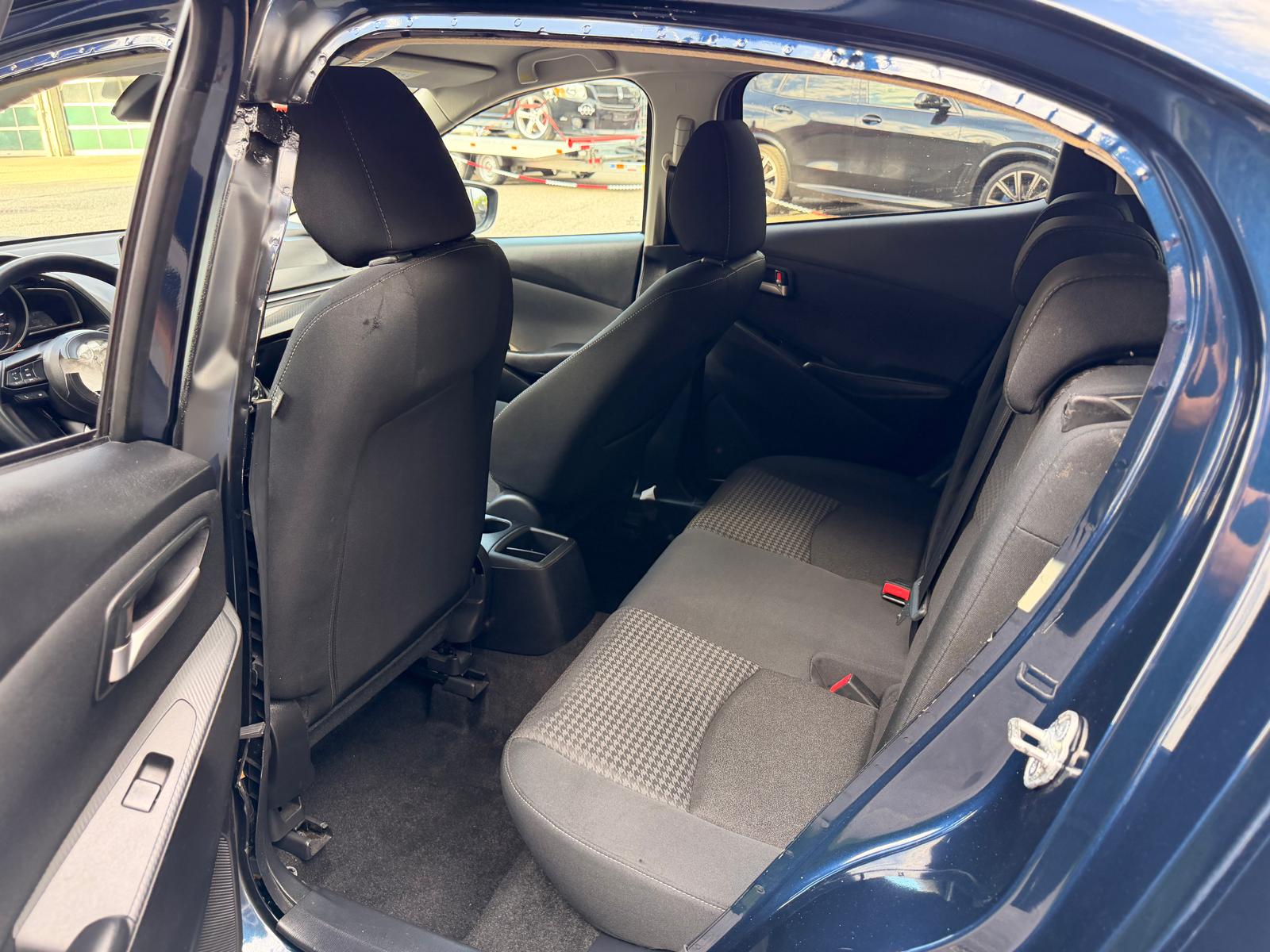 MAZDA 2 SKYACTIV-G 90 Ambition Automat-image-10