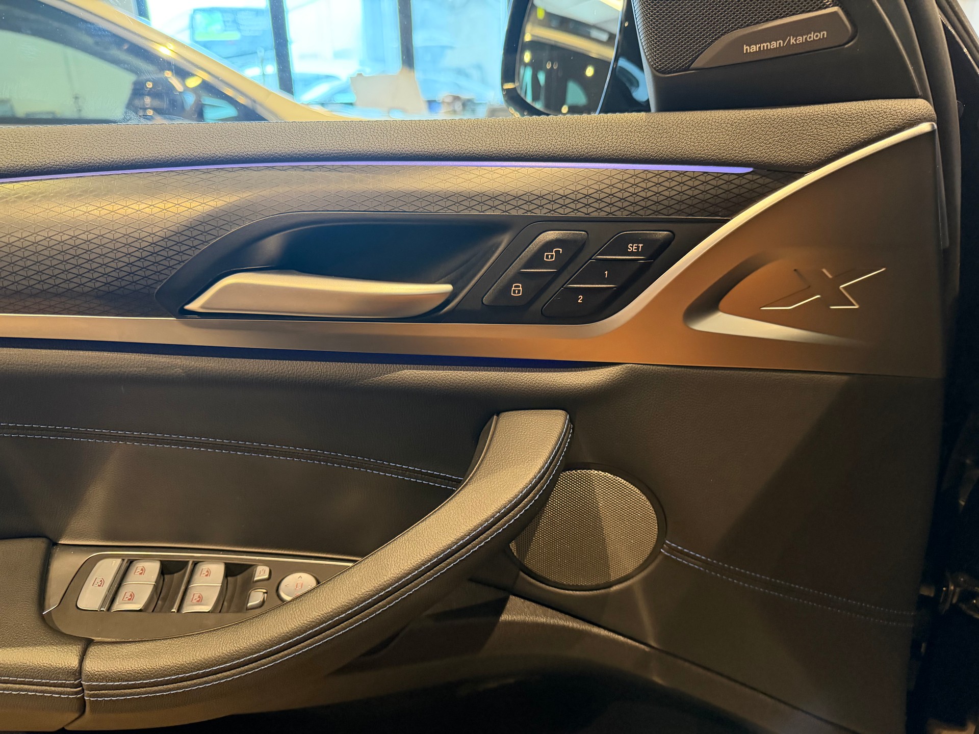 BMW X4 M40i M Sport-image-16