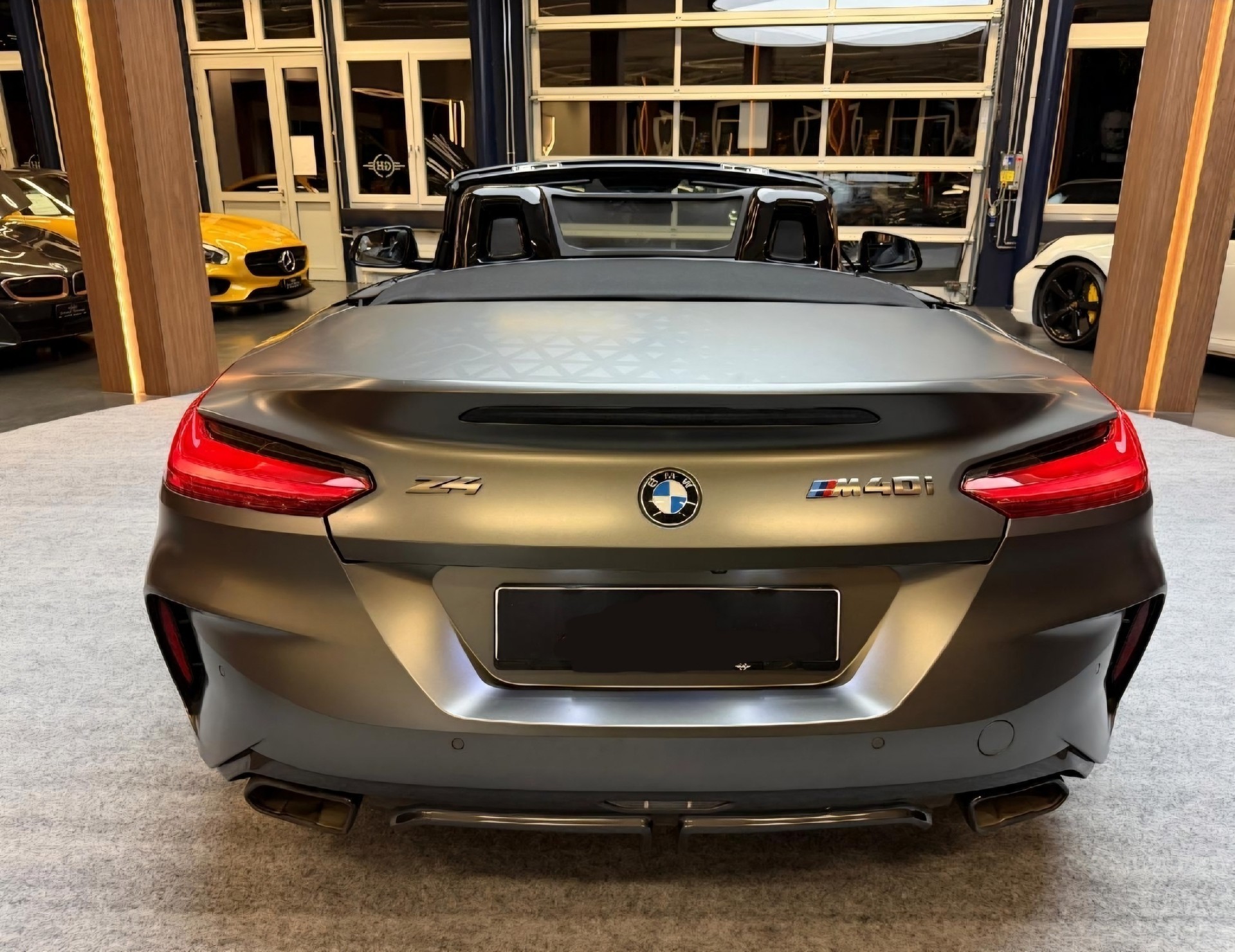 BMW Z4 M40i G29 2020 Frozen Grey-image-4