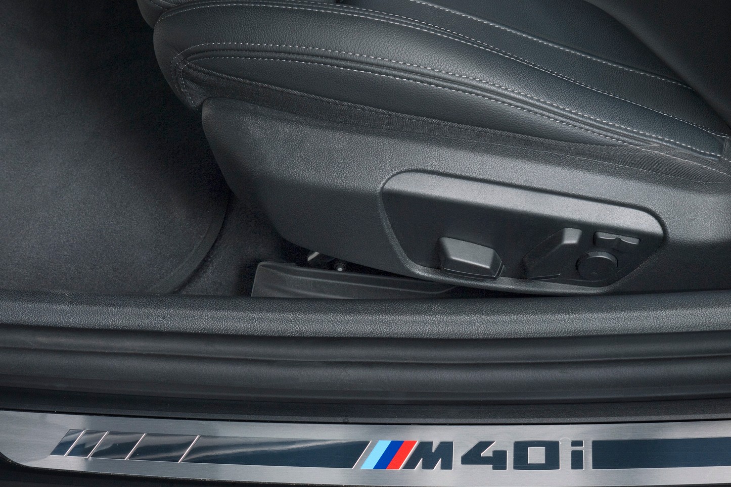 BMW BMW Z4 M40i G29 2020 Frozen Grey-image-3