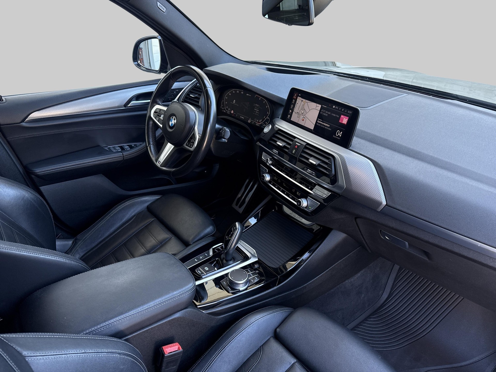 BMW X3 xDrive 30e M Sport-image-15