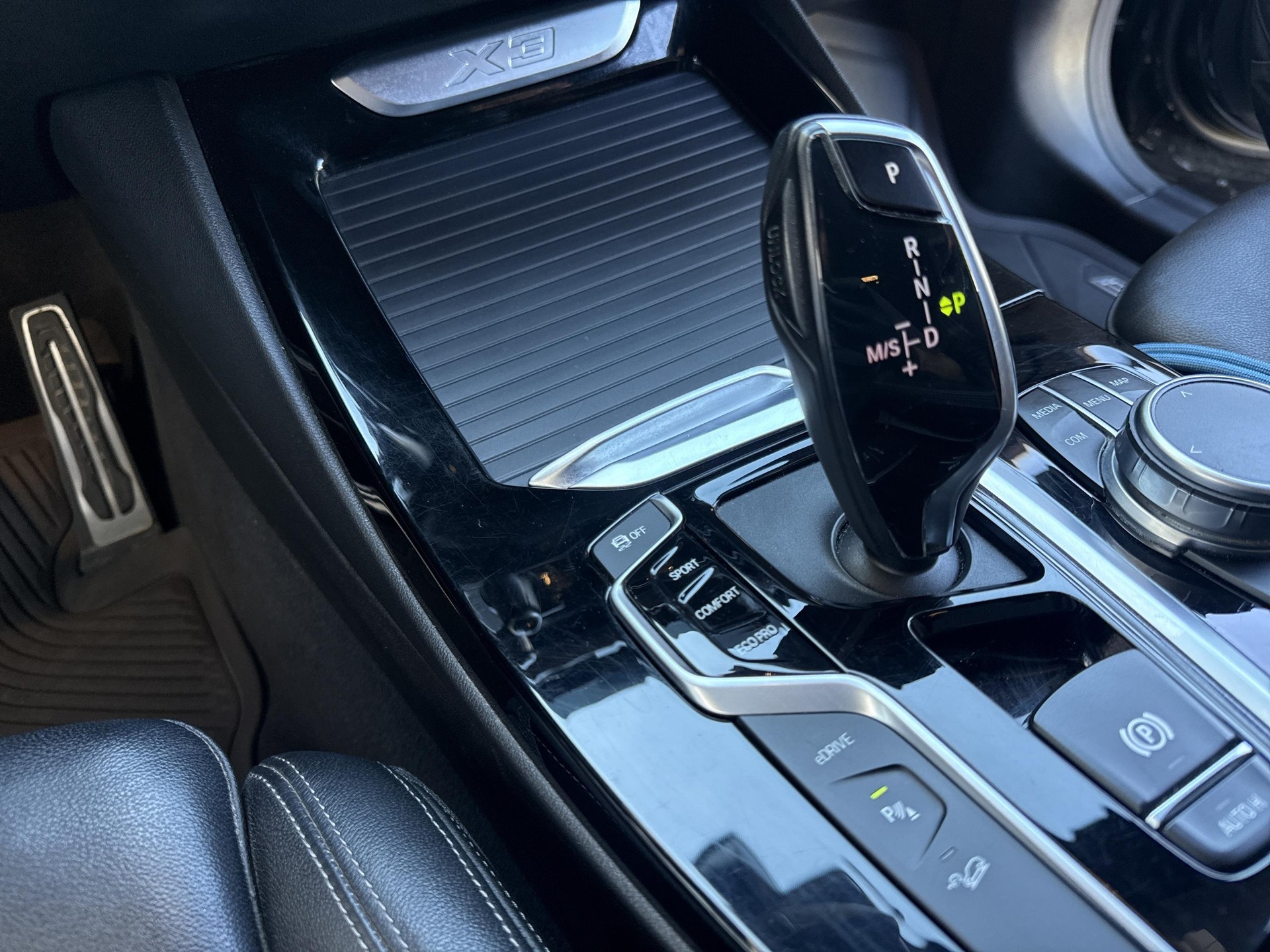 BMW X3 xDrive 30e M Sport-image-10