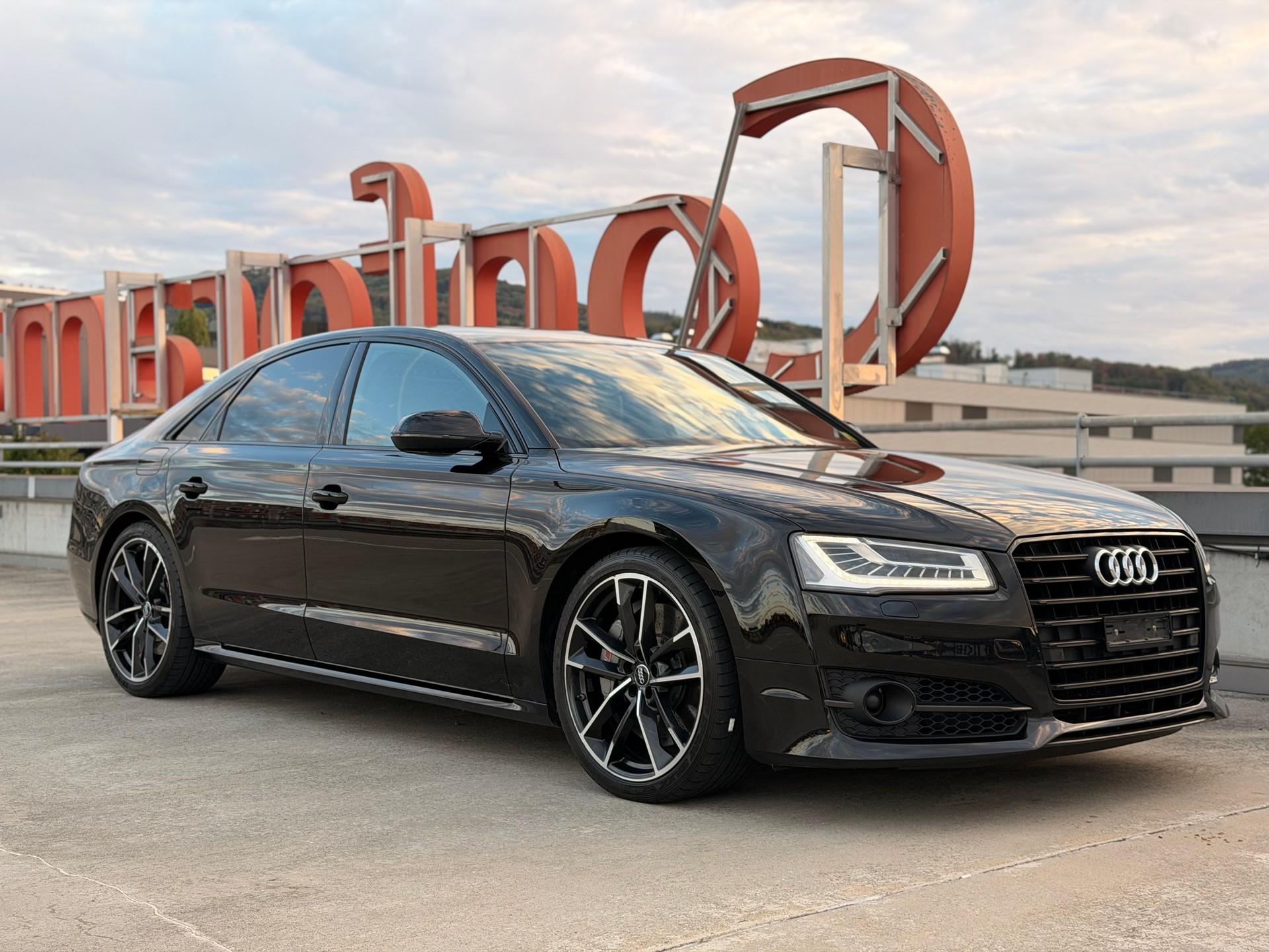 AUDI S8 4.0 TFSI V8 Plus Quattro Tiptronic-image-1